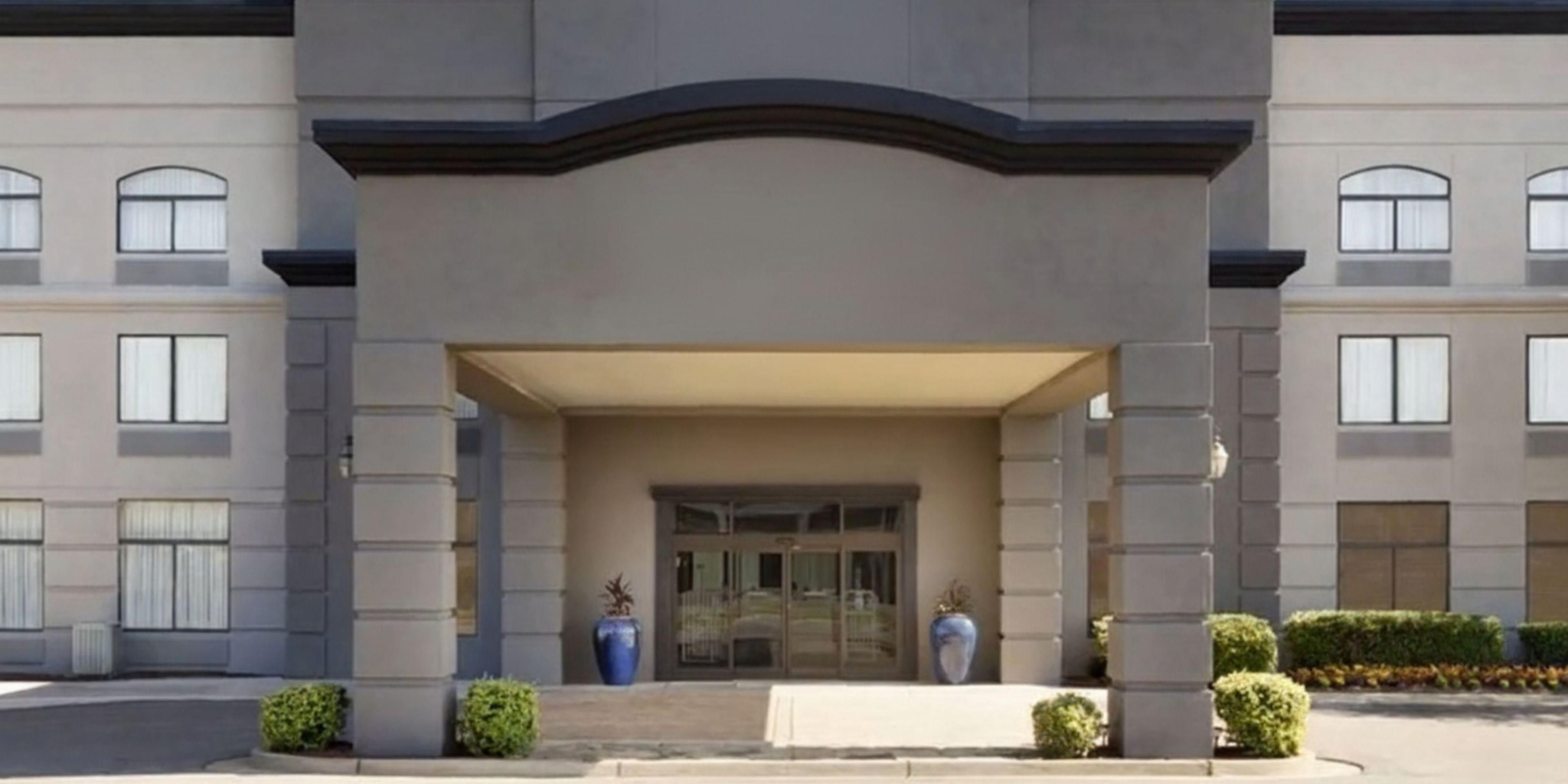 Independent (SPHC) Townhome Inn & Suítes