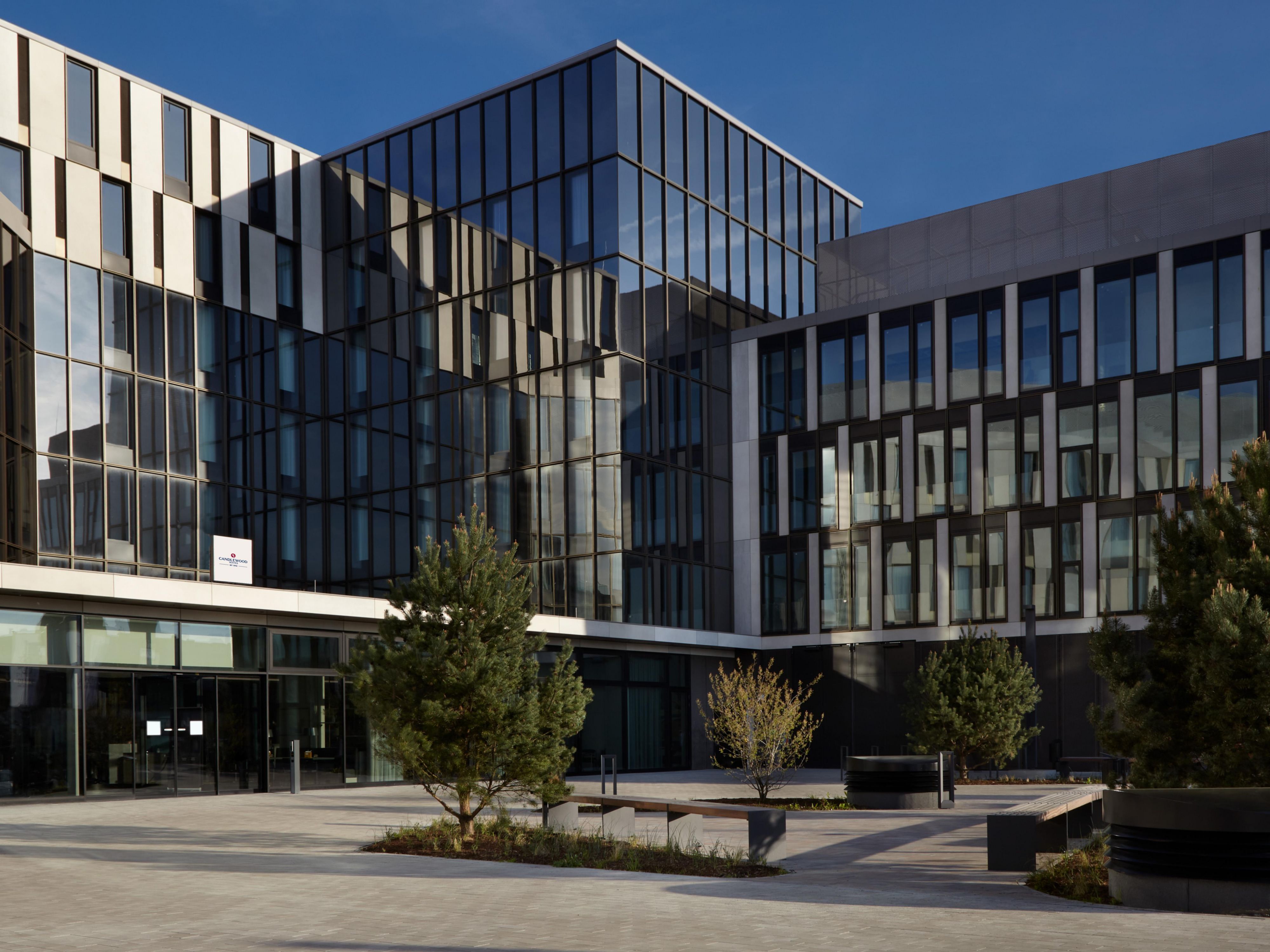 Bienvenido al Candlewood Suites Dusseldorf Airport