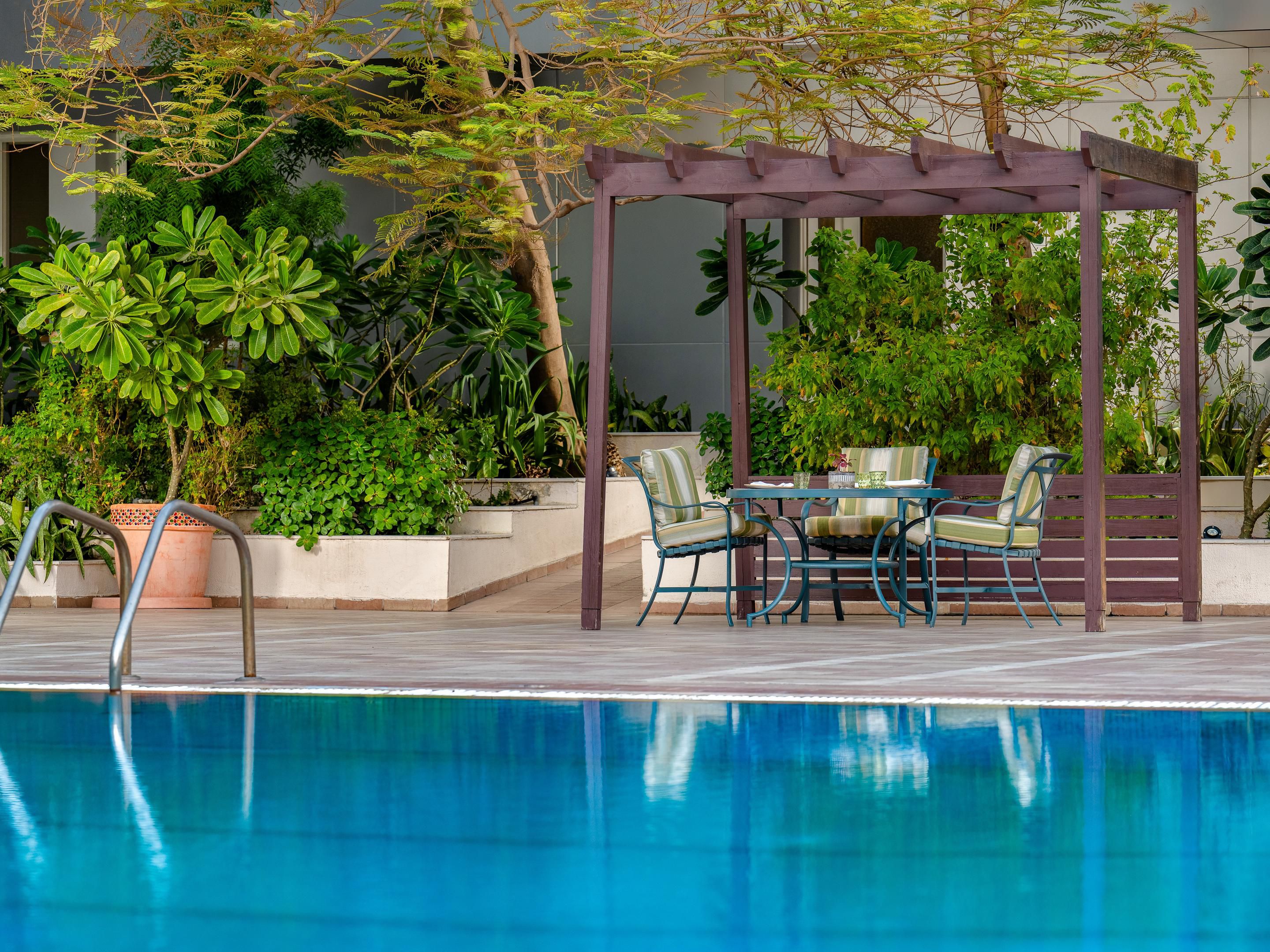 Dine at participating restaurants at IHG Hotels & Resorts across India, the Middle East and Africa to enjoy 25 to 30% off your bill. Plus, earn 100 IHG One Rewards points for every US$10 you spend! If not a member yet, join for free now.