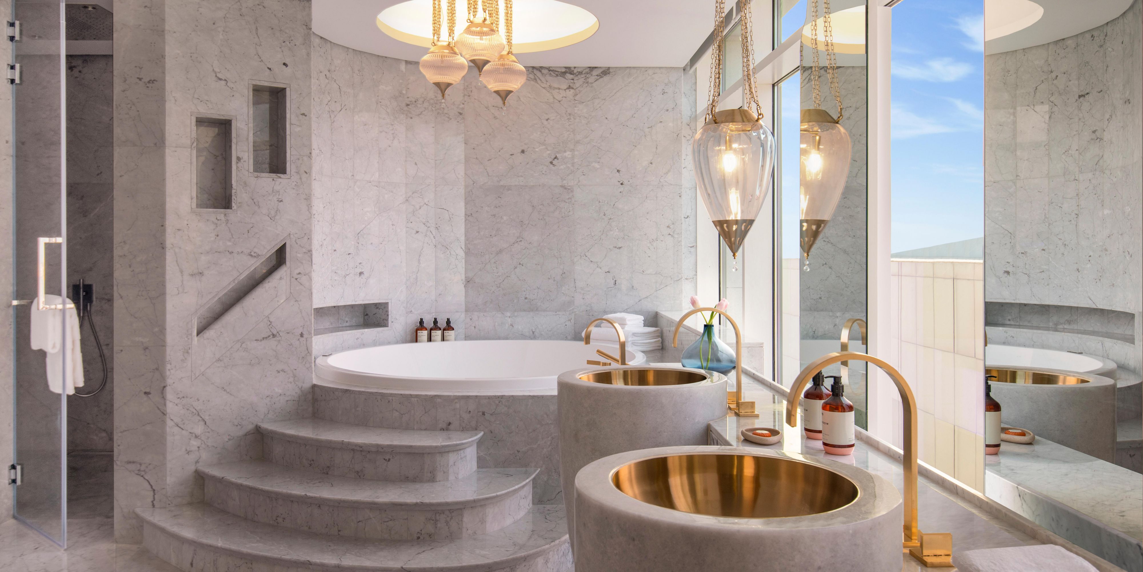 프레지덴셜 스위트 욕실 (Presidential Suite Bathroom)