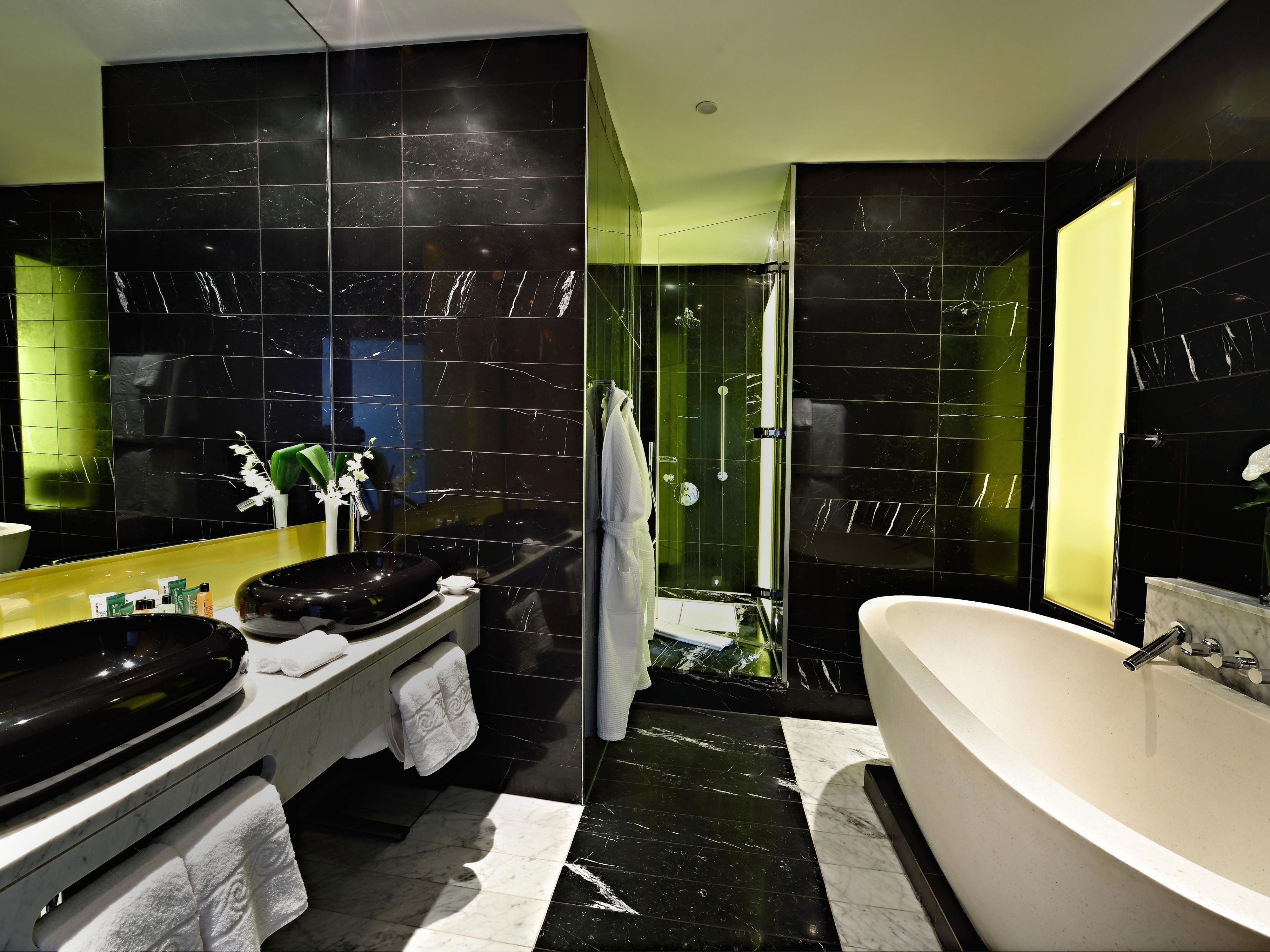 large bathroom in presidential suite in manchester