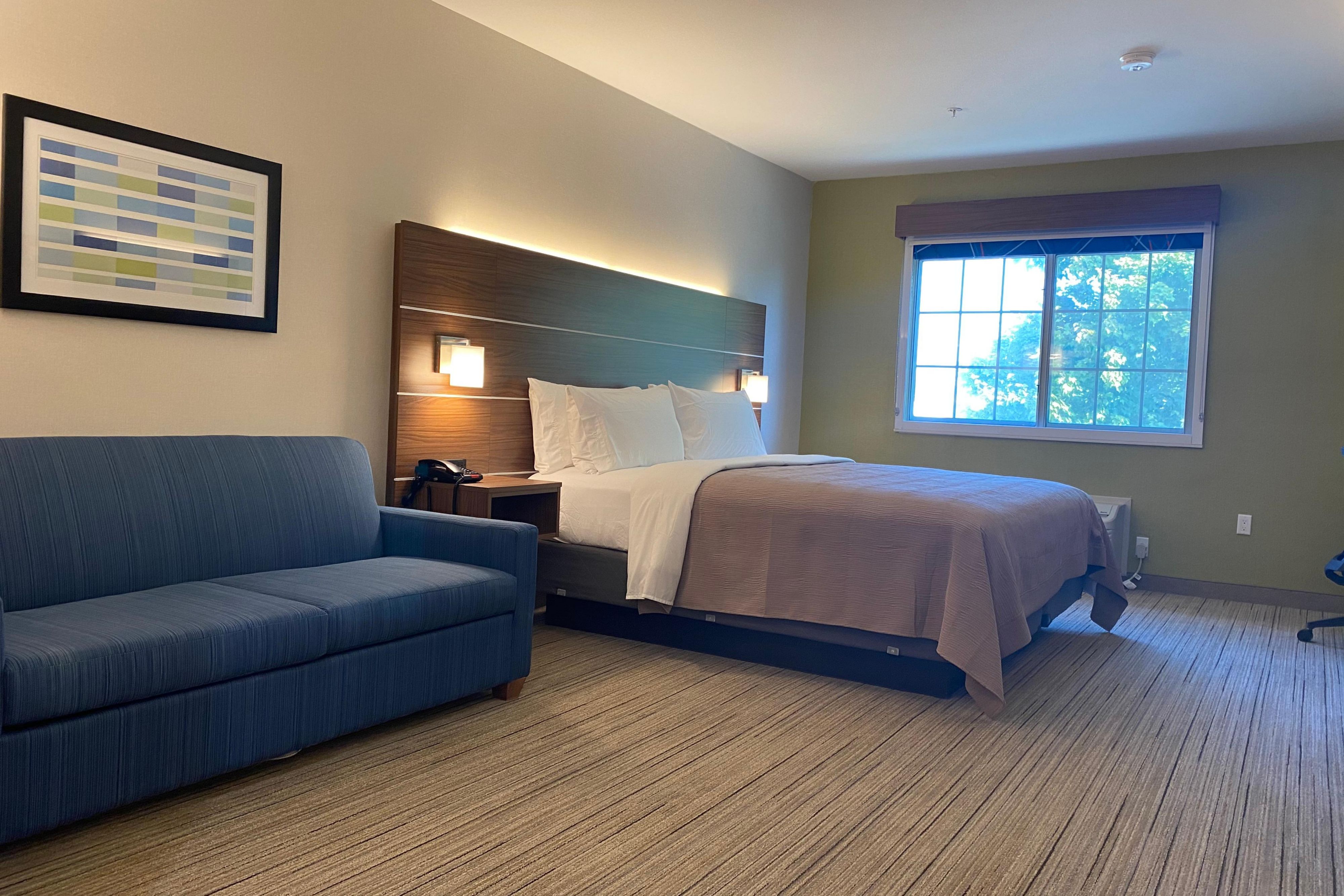 Hotel Fairchild Mountain View