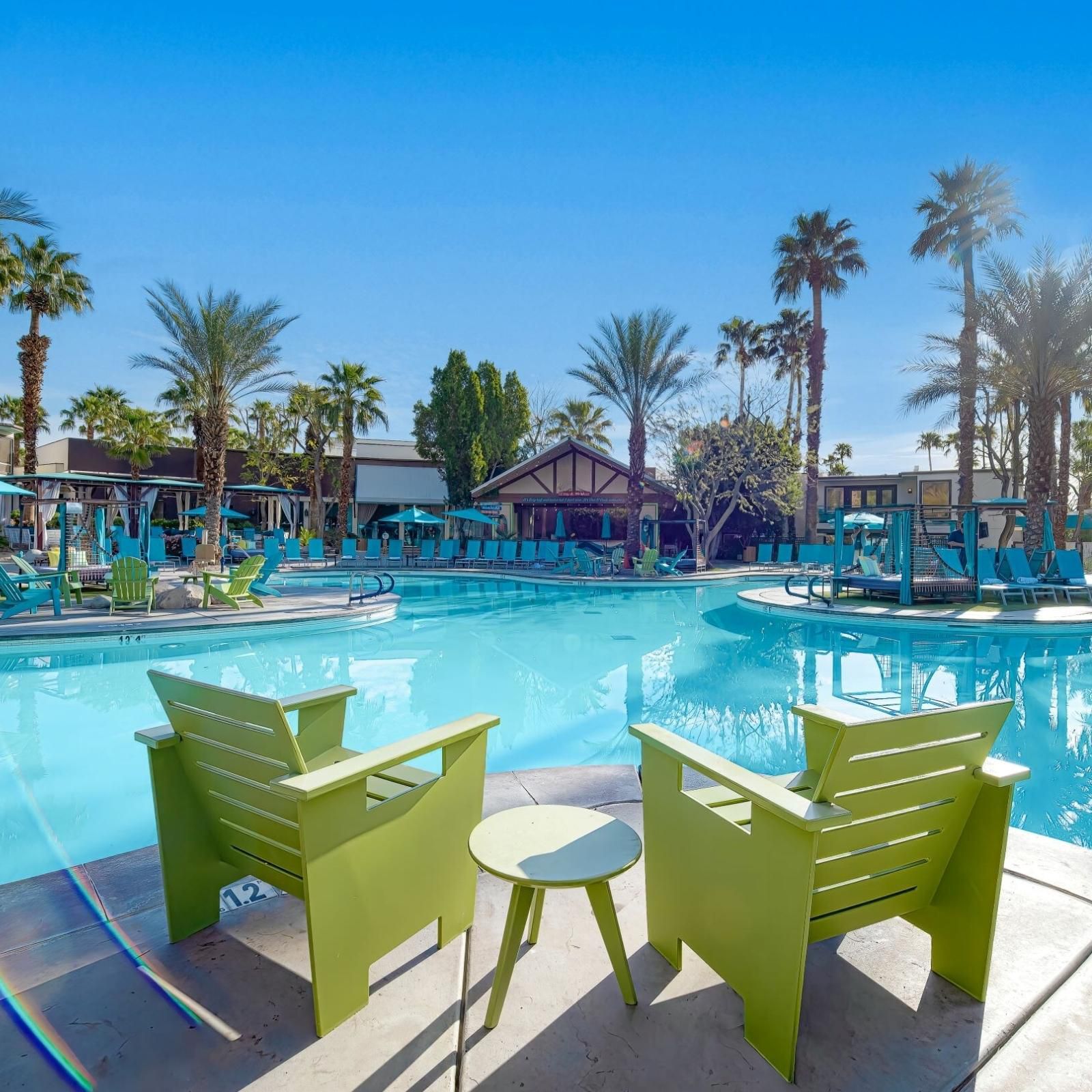 Paradise Pool