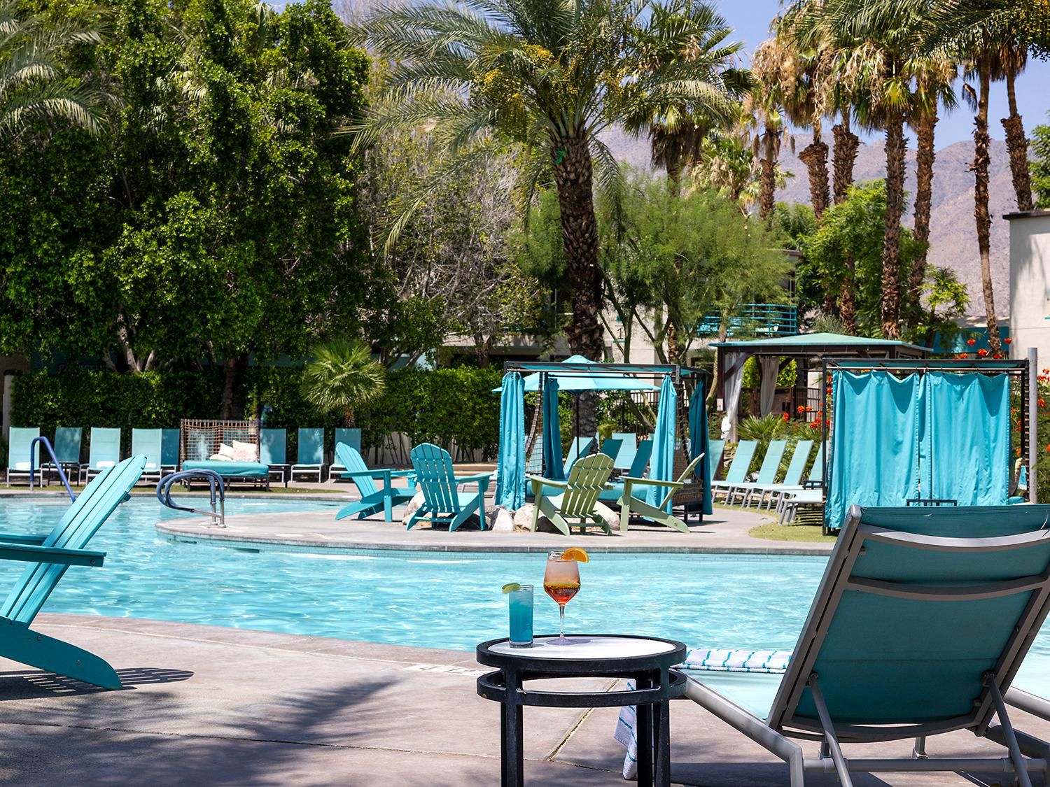 Escape to sun soaked Palm Springs with an exclusive offer just for California resident: Enjoy complimentary parking, a $20 gas card, a $50 Santé Spa credit, and 20% off Santé Spa retail. Your perfect desert staycation awaits.
