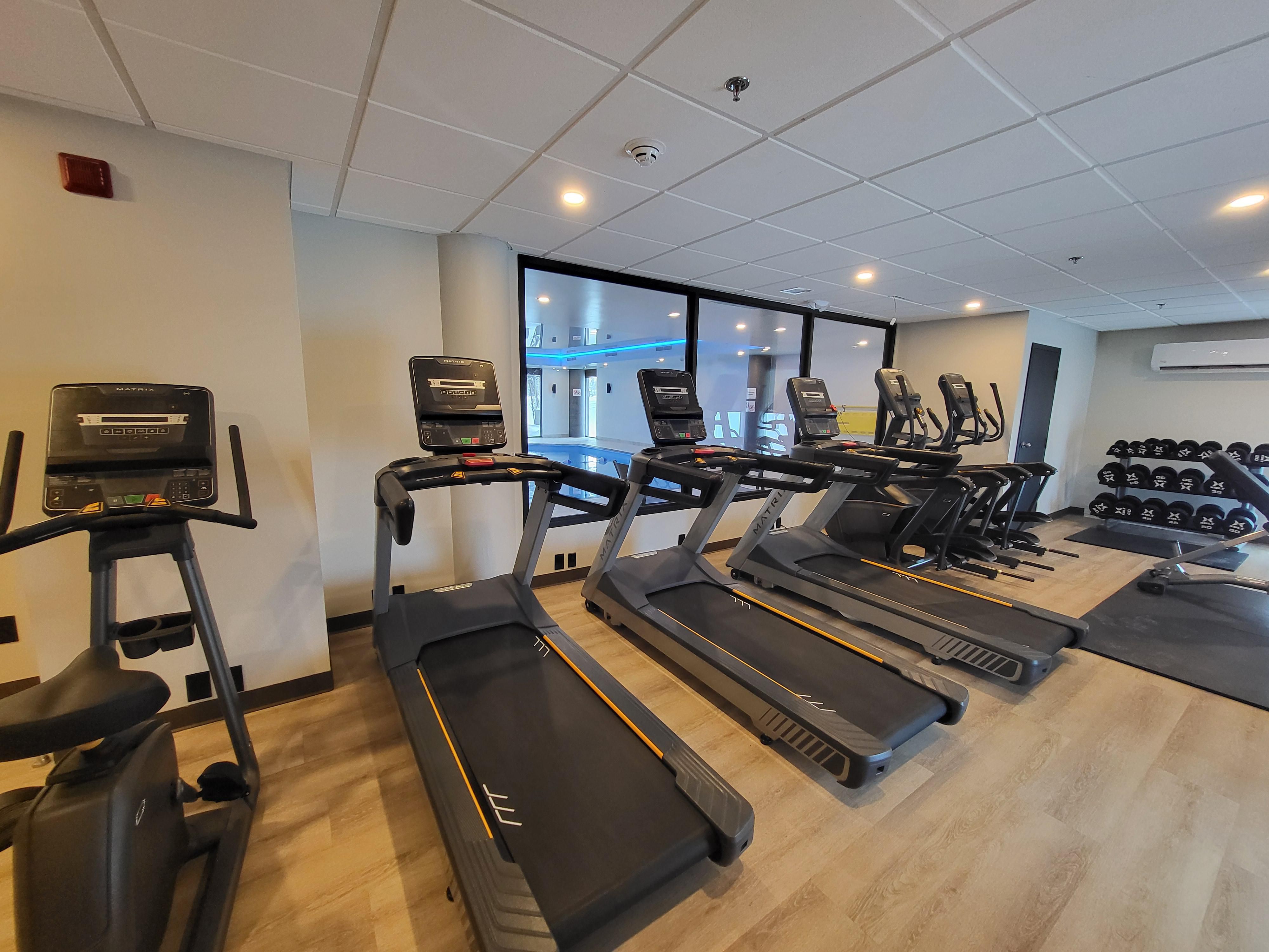 Stay active during your stay at our fully equipped fitness center. Featuring cardio machines, free weights, and modern equipment, our fitness space allows you to keep up with your workout routine.