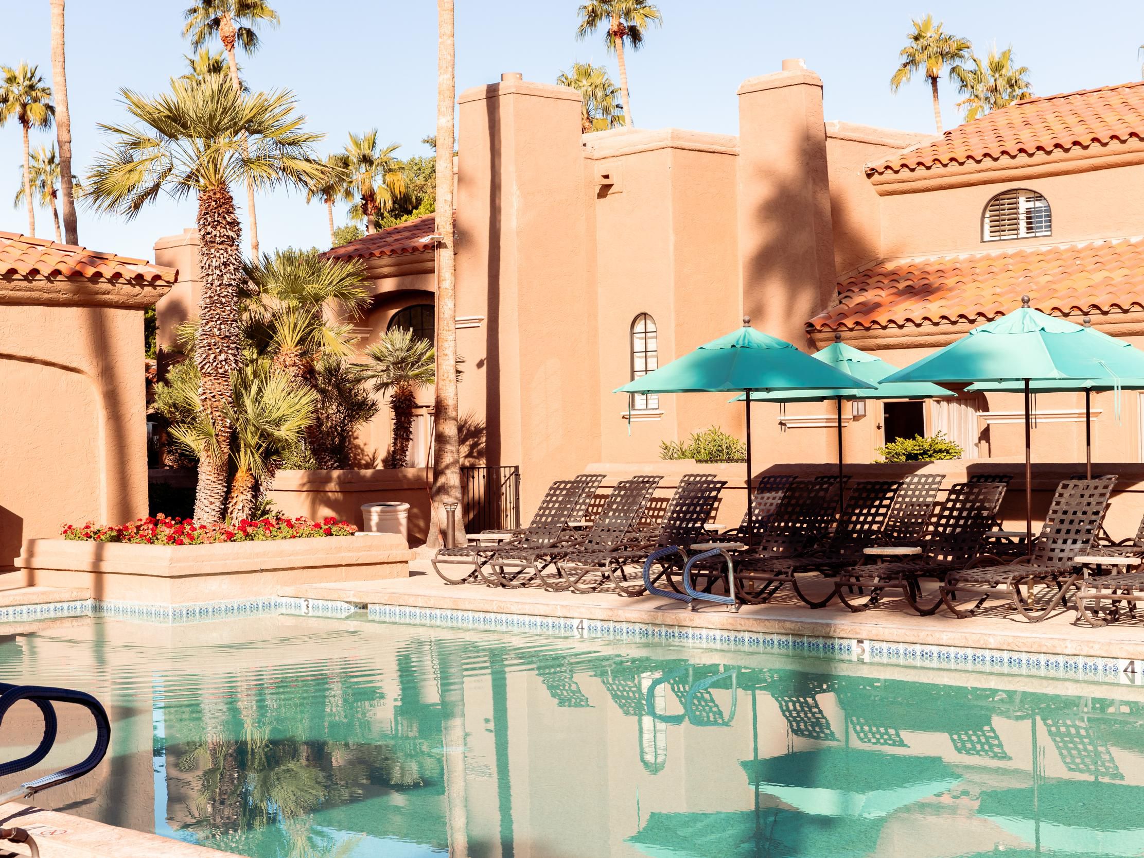 With two temperature controlled pools located throughout Scottsdale Plaza, you’re never more than a few steps away from a refreshing swim or a perfect afternoon spent lounging in the sun.