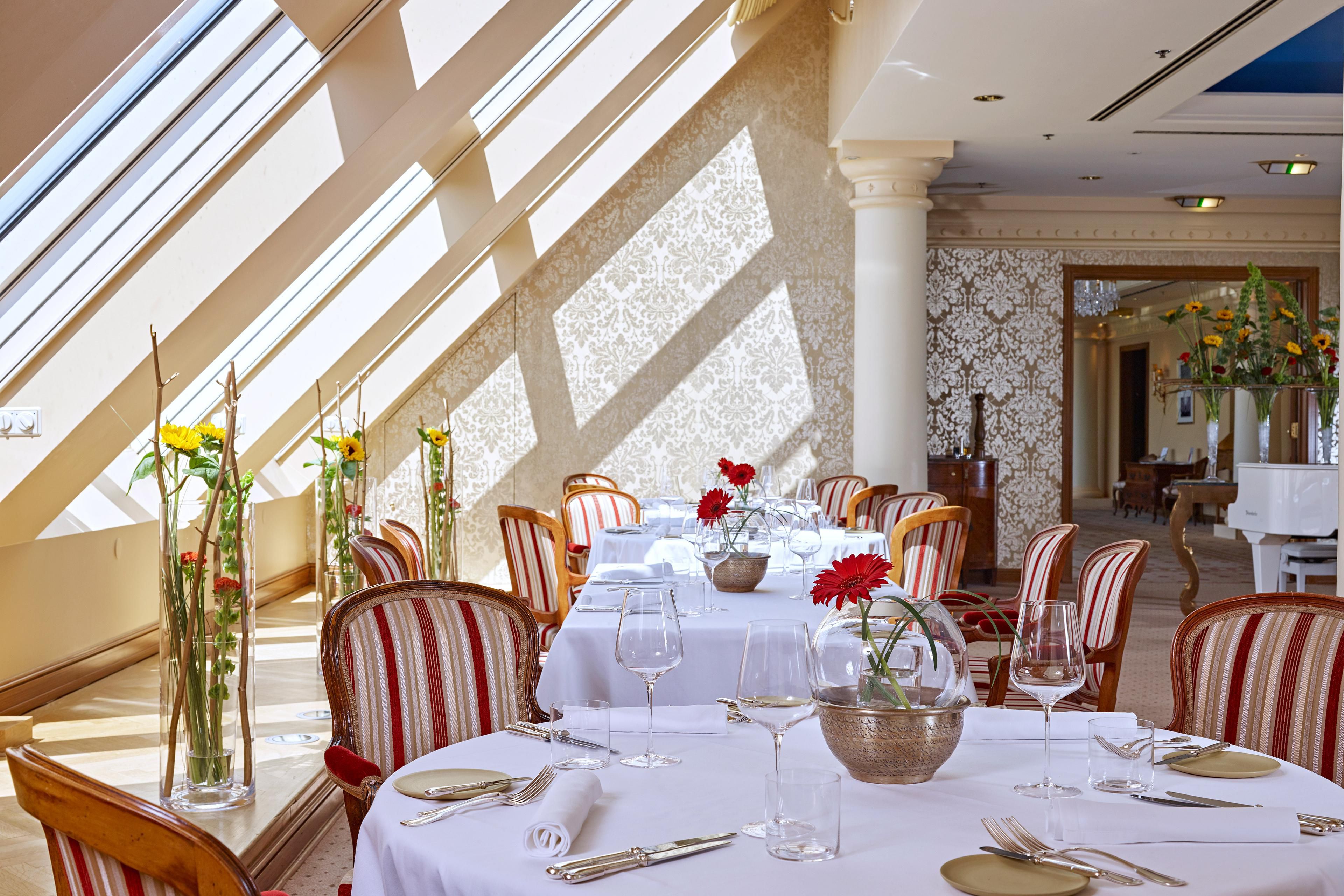 Enjoy high-class cuisine in our 1870 Restaurant... along with an amazing view across Vienna.