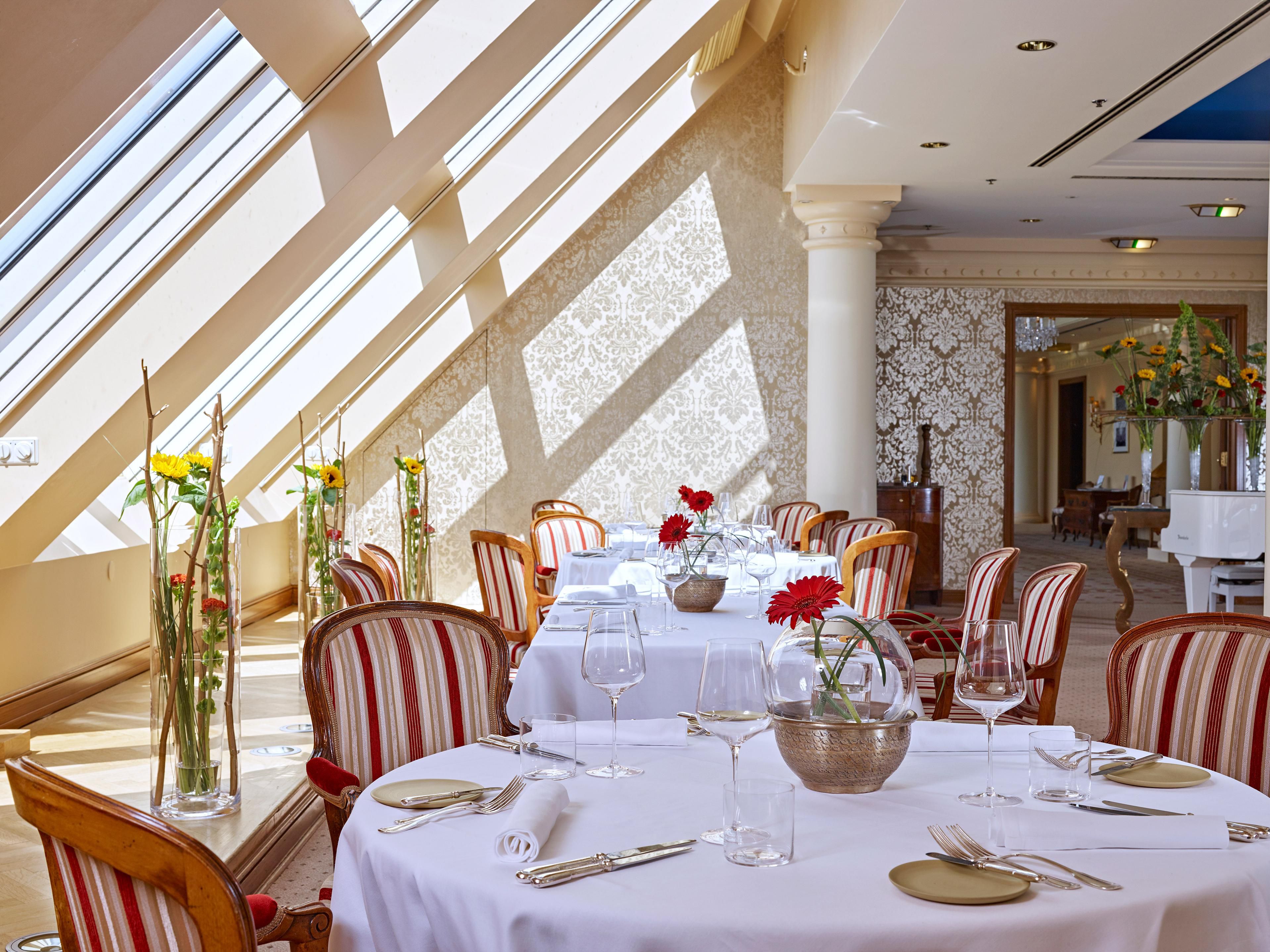 Enjoy high class cuisine in our 1870 Restaurant with an amazing view about Vienna
