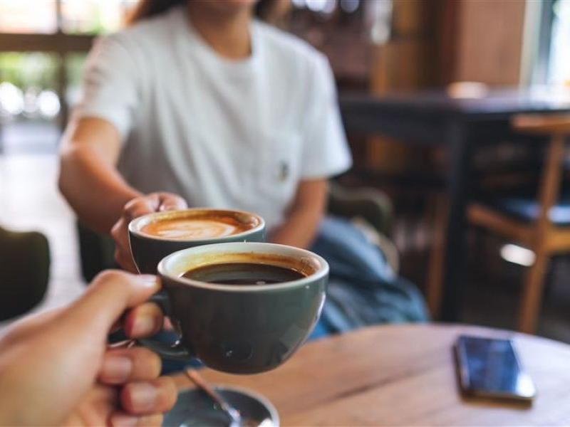 Willow Grove Suites offers coffee makers, mini-fridges, and microwaves in our suites, making them ideal for extended stays. This allows guests to prepare their own meals, providing the comforts of home while traveling. If you need more specific information or have questions, feel free to ask!