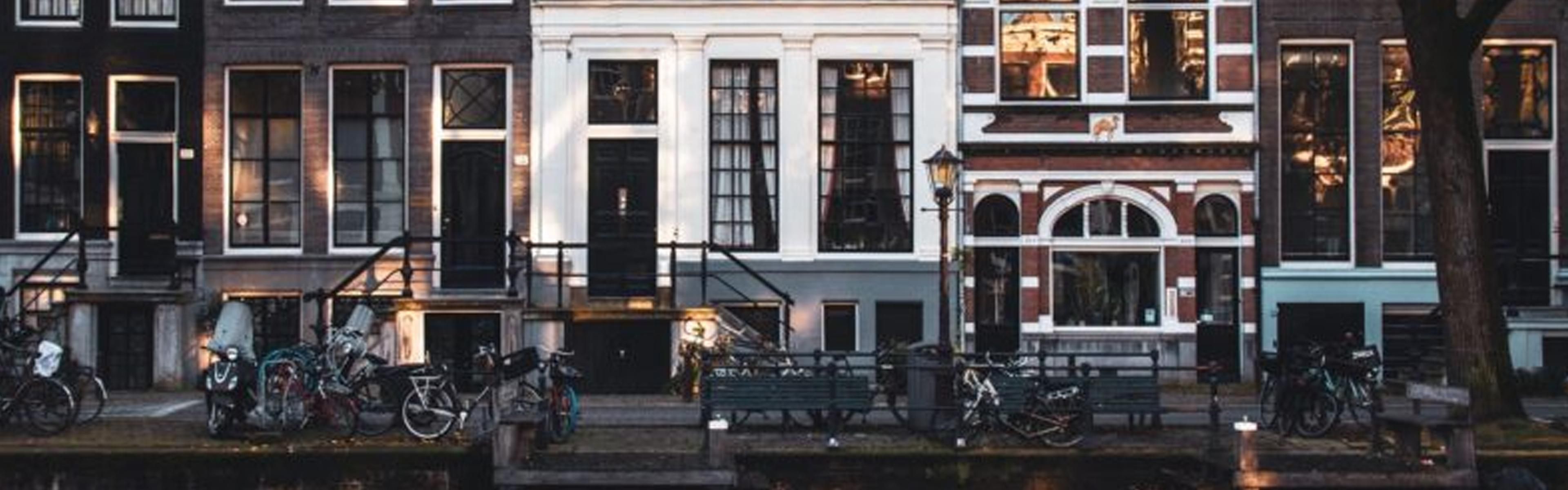 Ruby Emma Hotel Amsterdam | Historic canal houses & charm