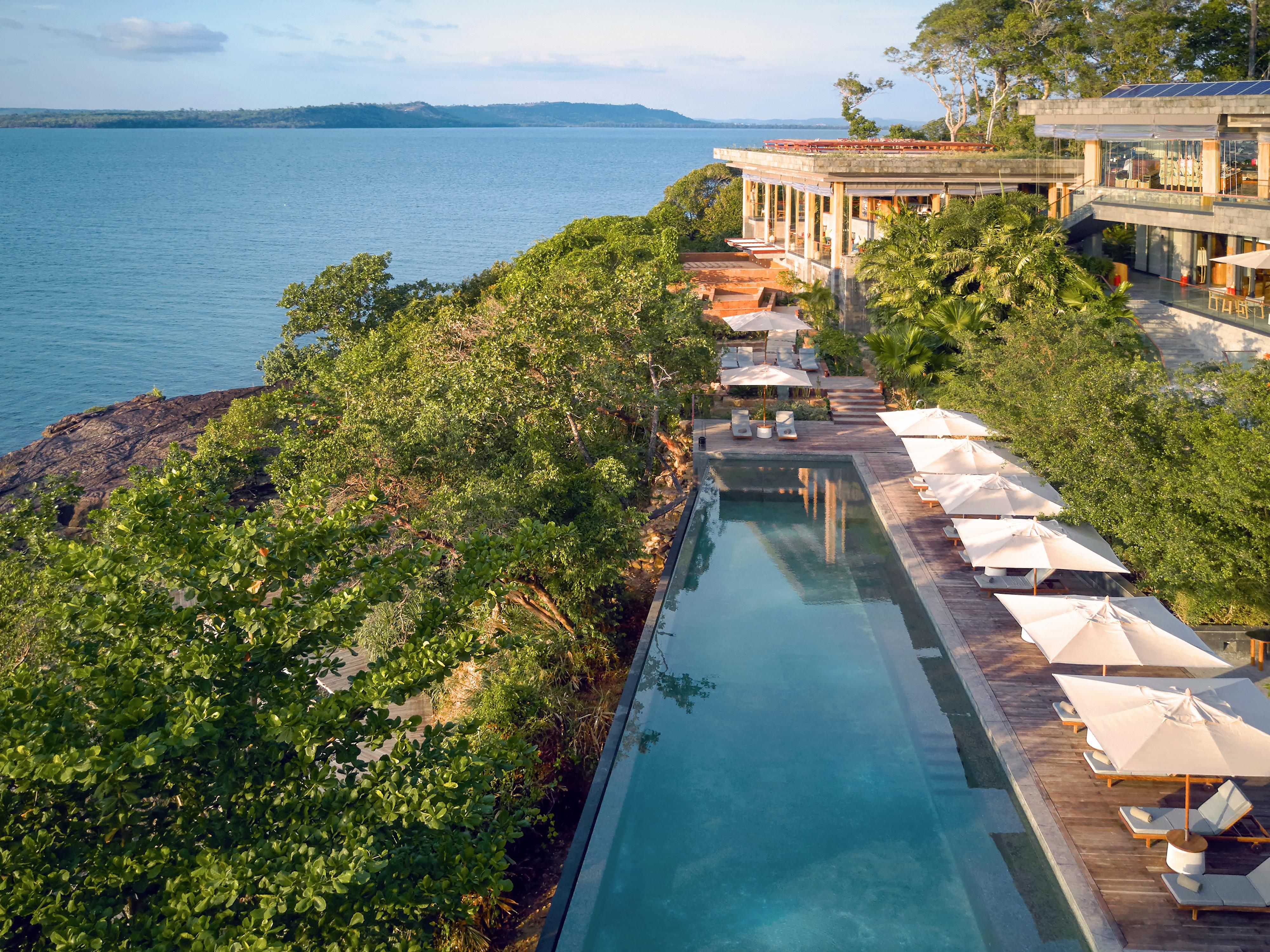 Main Pool - aerial view
