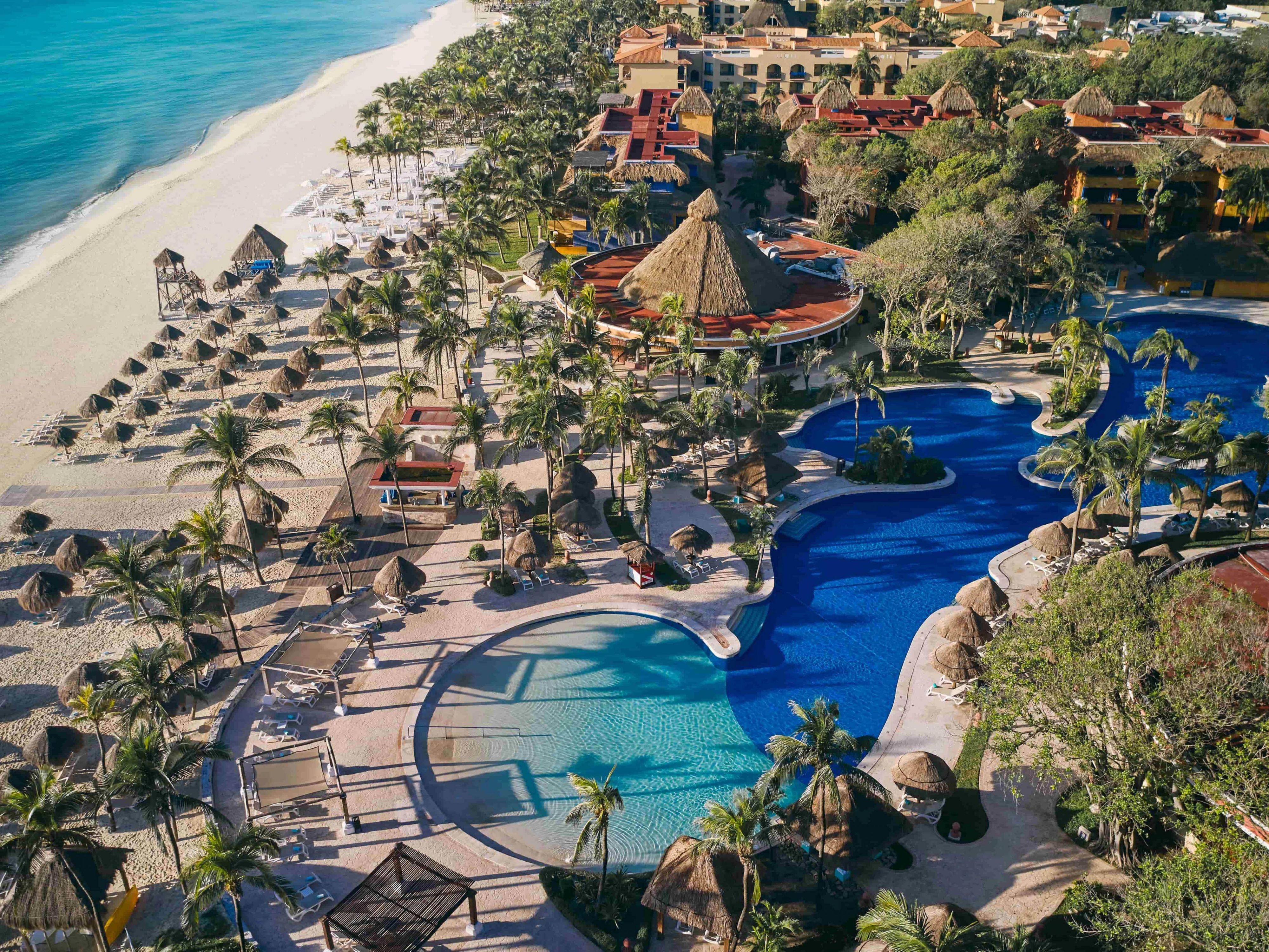 Beach Hotels in Playa Del Carmen | Top 12 Oceanfront Hotels & Resorts by IHG