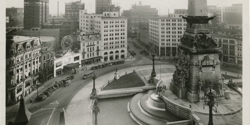 Town circle in 1925 in Indianapolis.