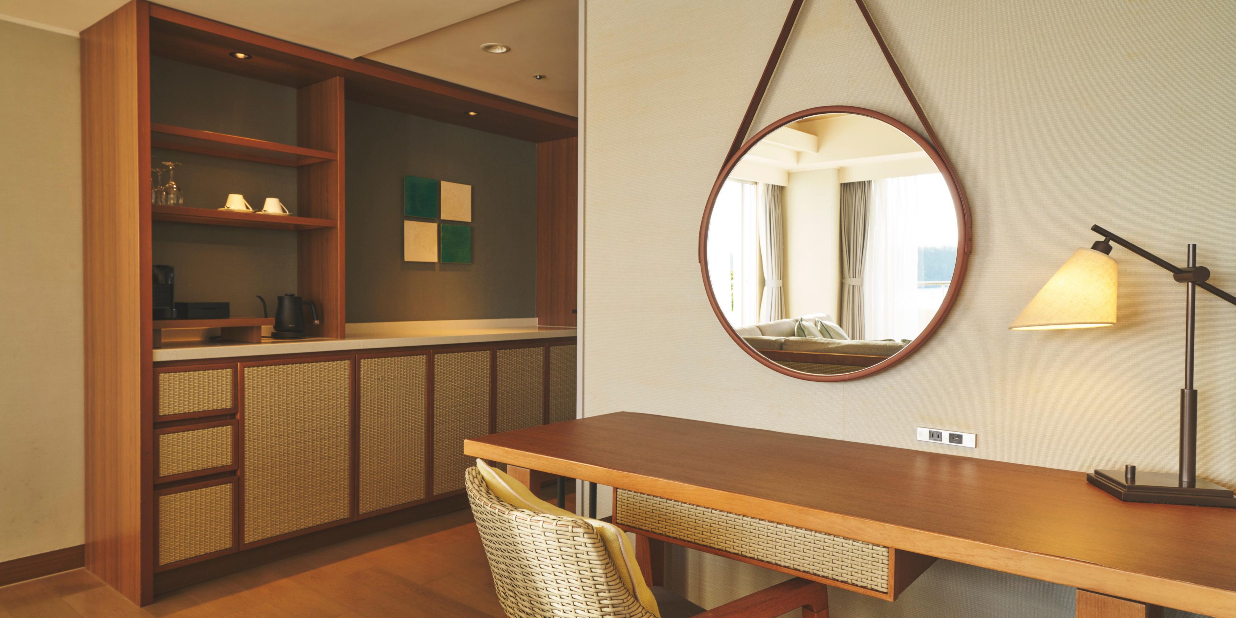Manza Suite - Guest room desk