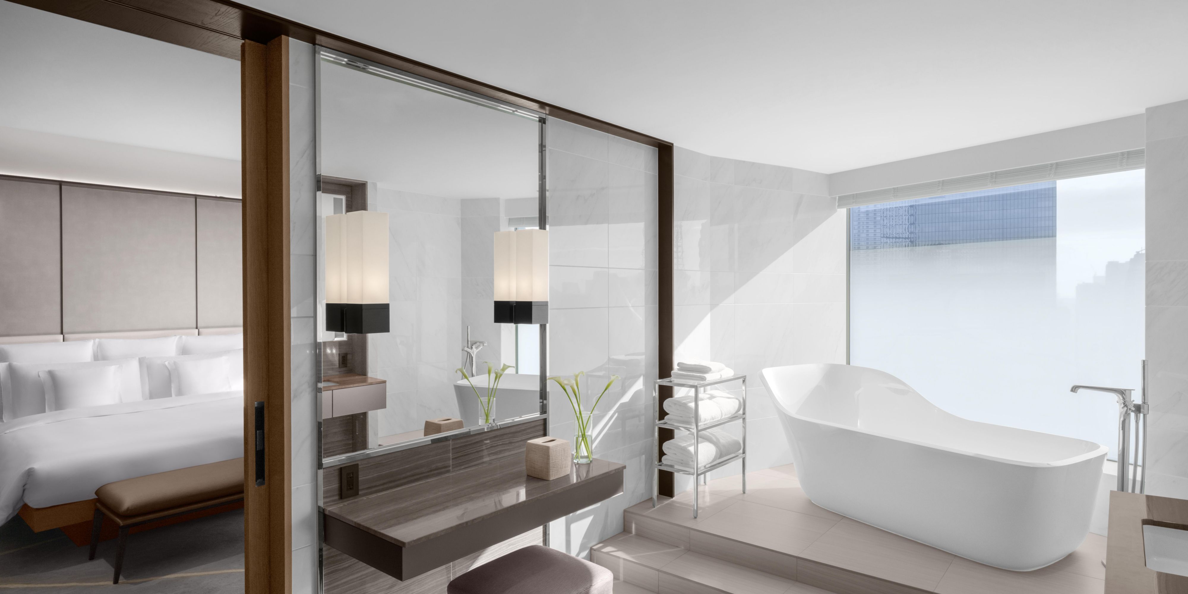 Hana Suite Bathroom