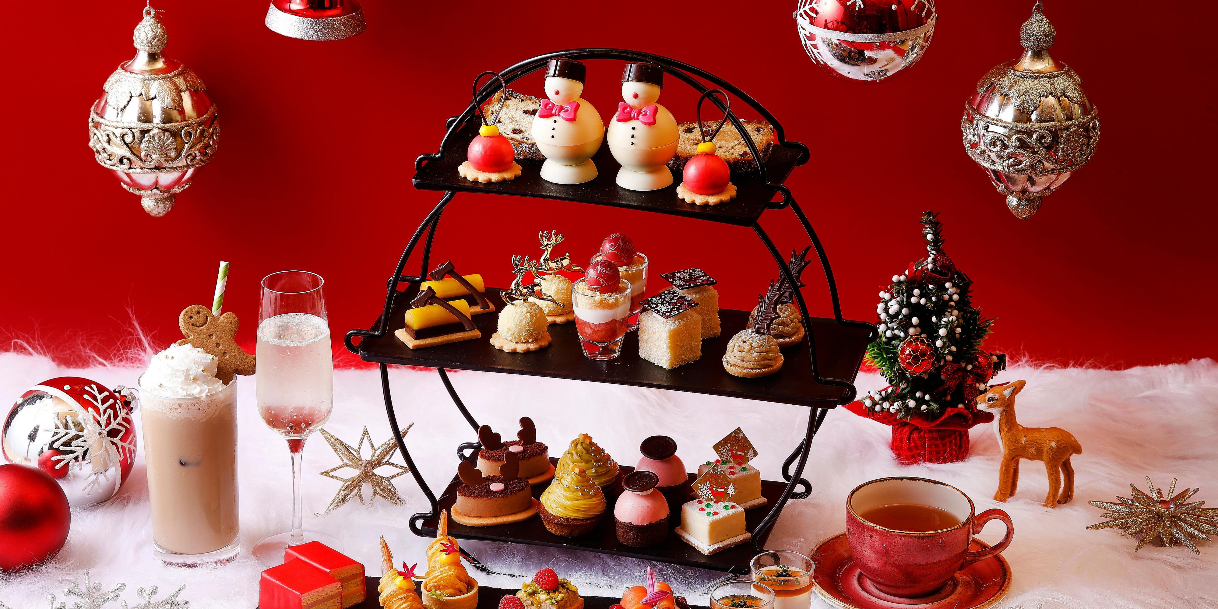 Immerse yourself in the festive afternoon tea delight at Atrium Lounge. Savor the charm of delightful Christmas-themed sweets, expertly paired with gourmet savory options that will tantalize your palate.