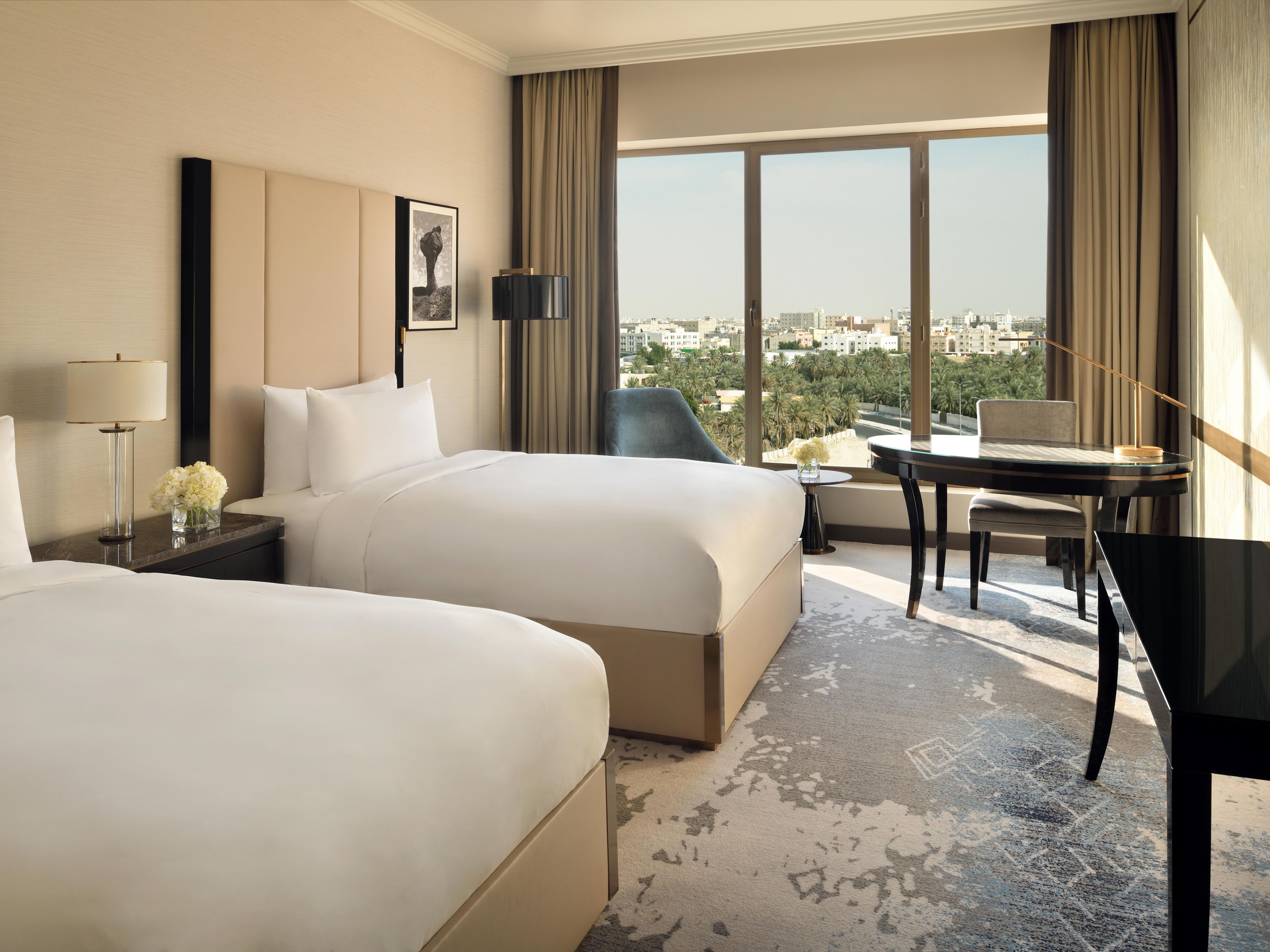 Club Floor Room