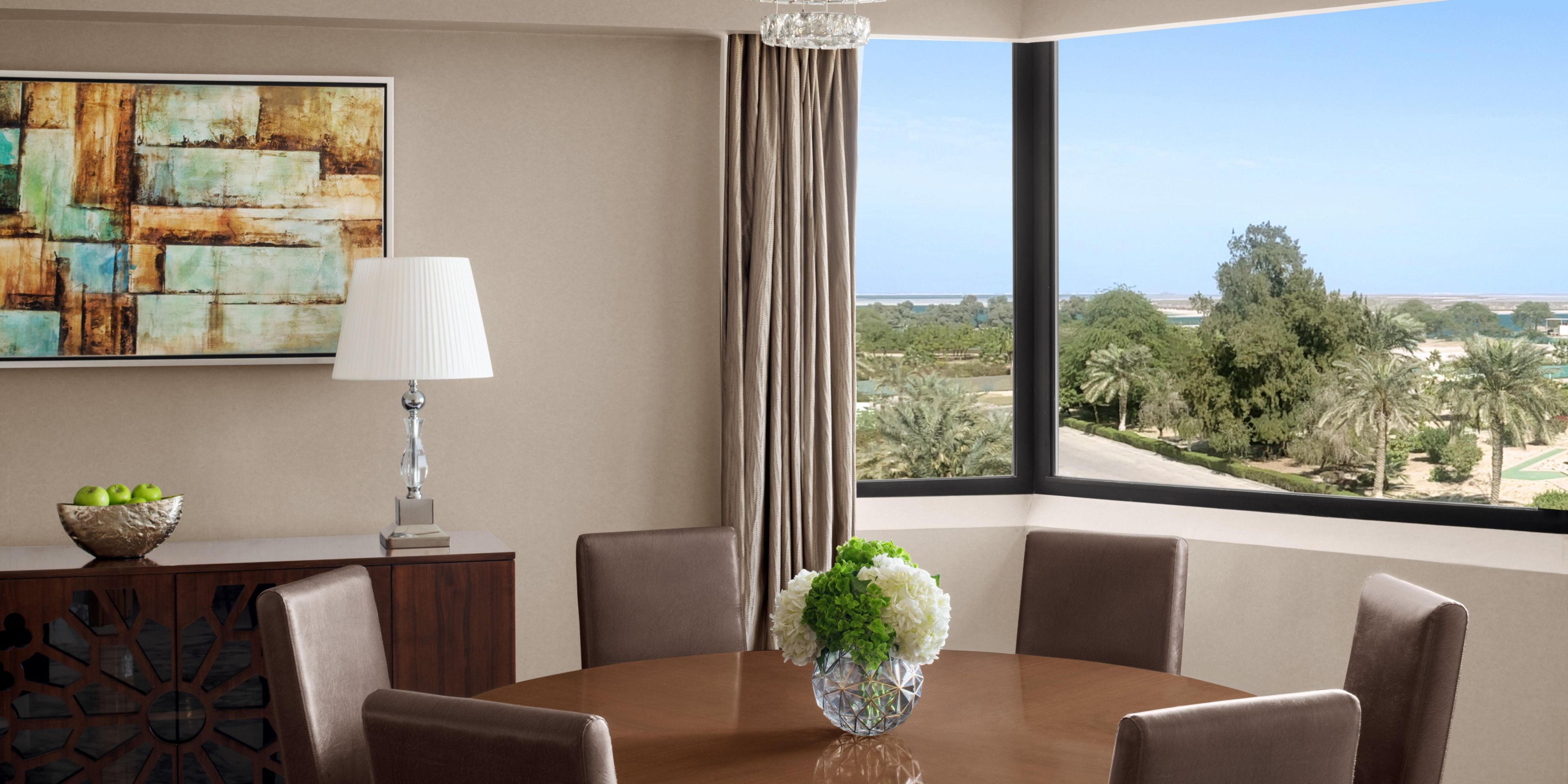 Suite - Presidential - Dining Room