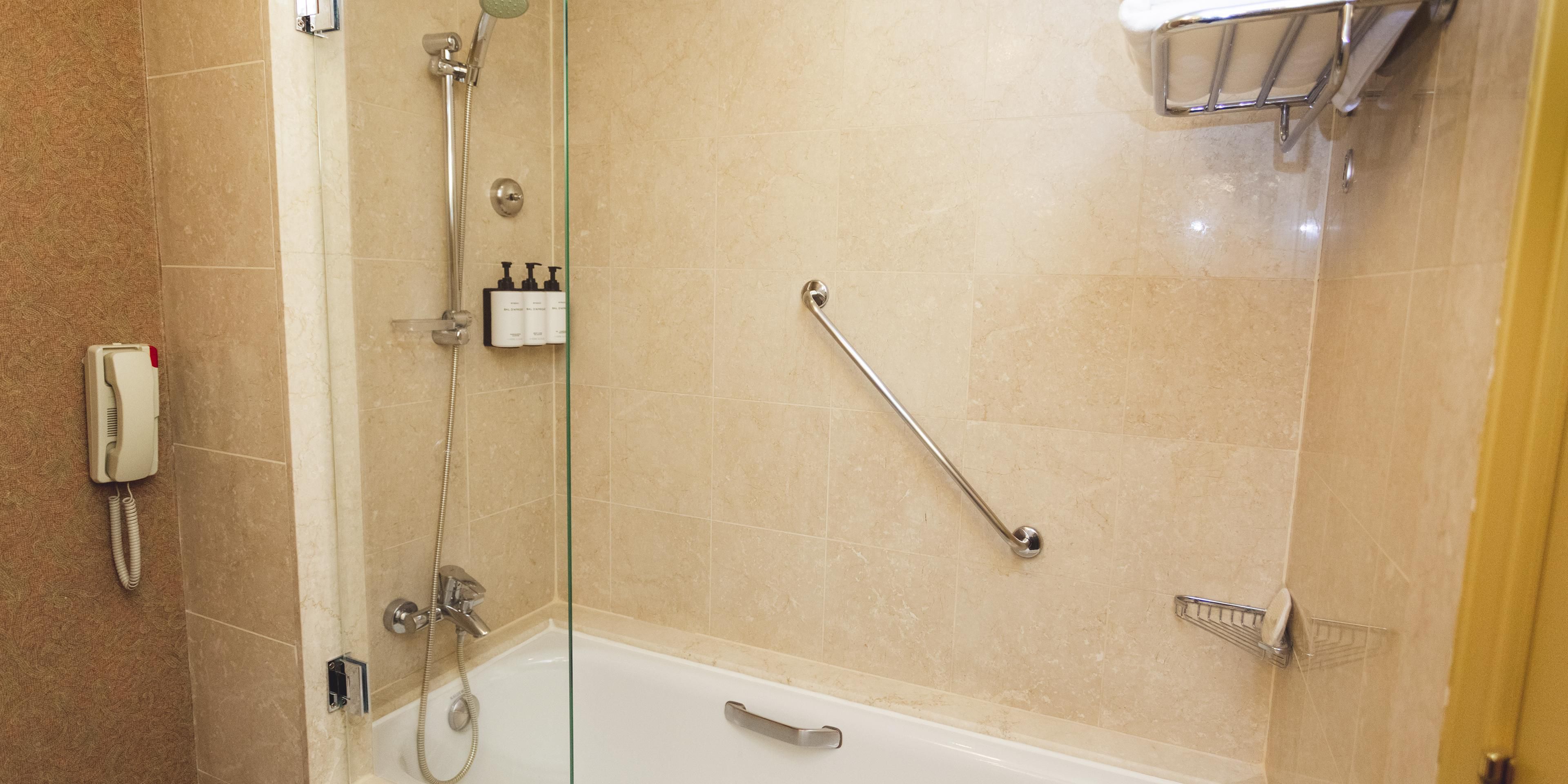 Elegant accommodation with spacious design and serene bathrooms