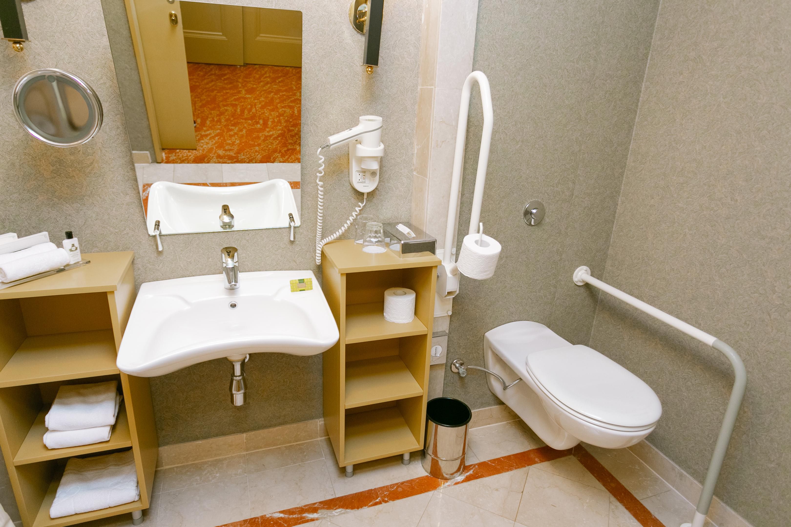 Мәскеудегі үйде жасалған порно Www