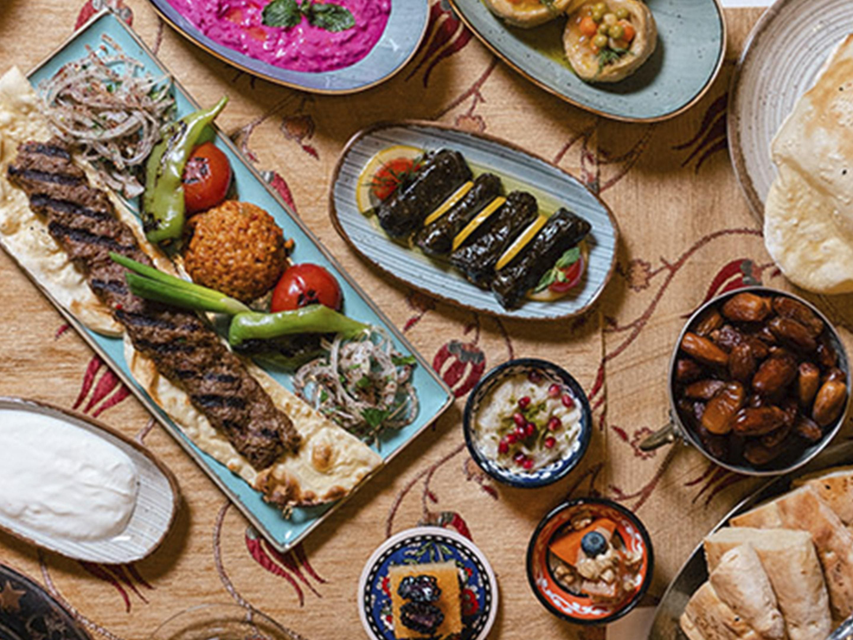Trakteer uw zintuigen op een symfonie van smaken in Bosphorus Restaurant