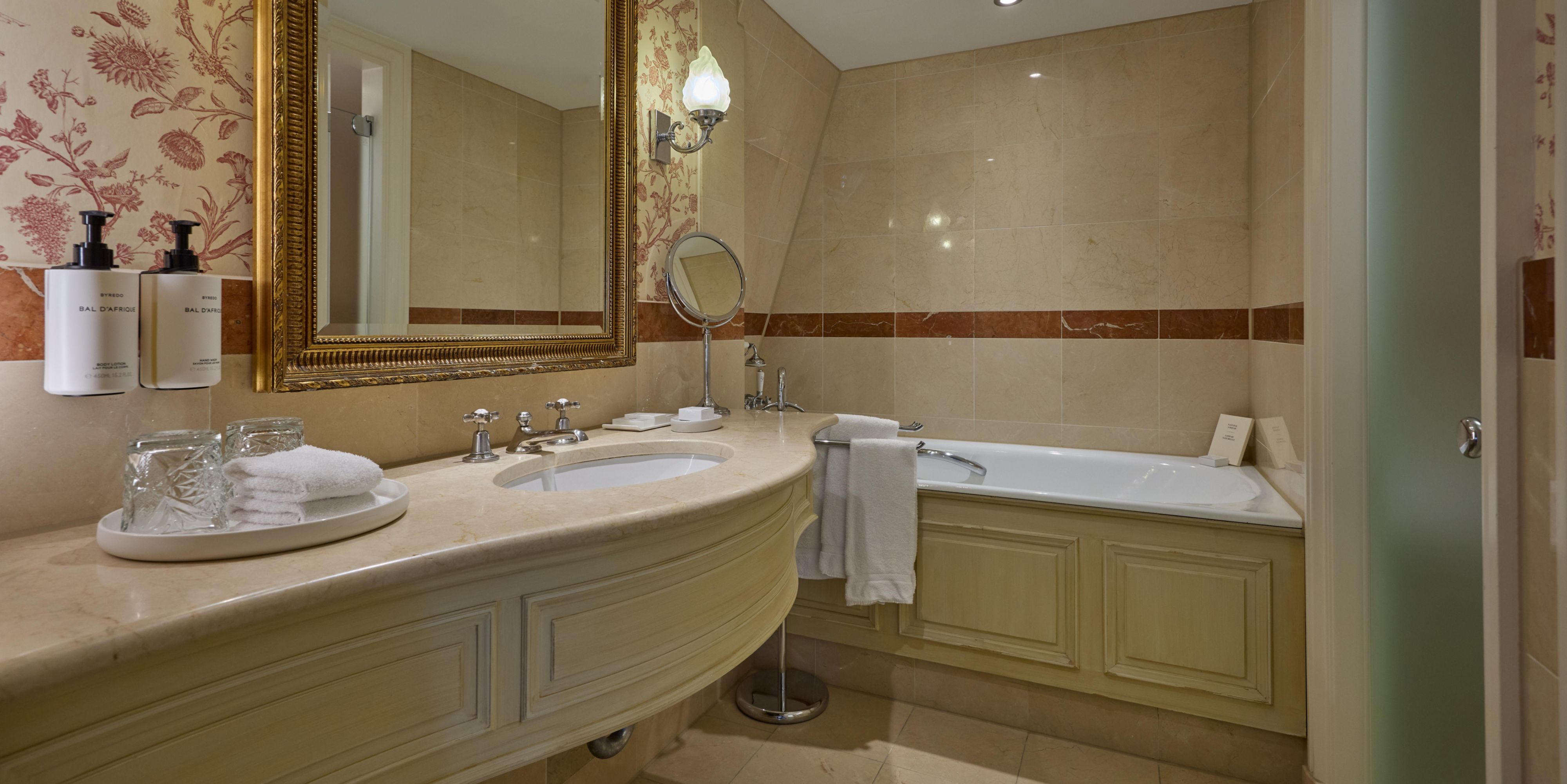 Bathroom Penthouse Suite