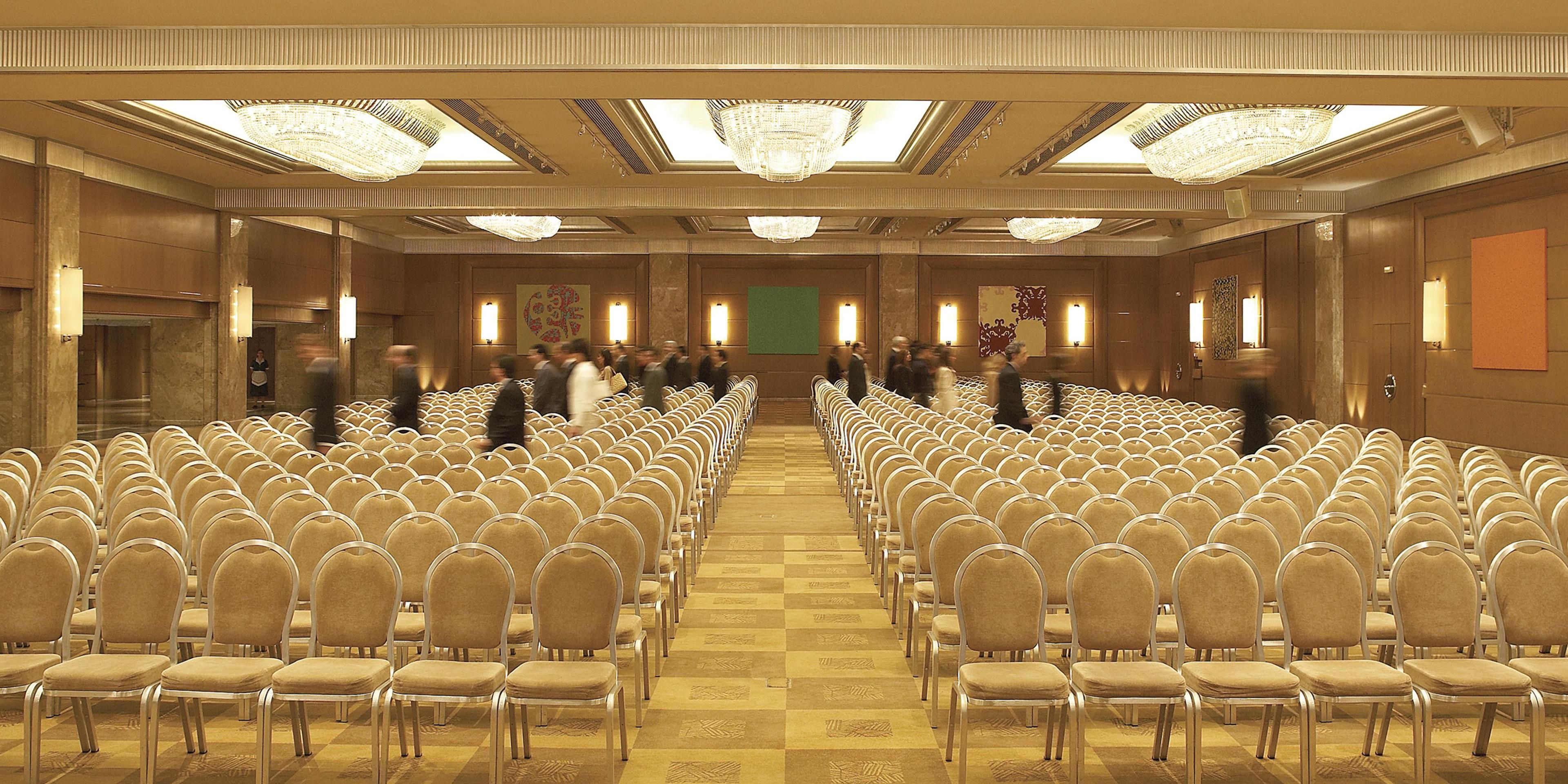 Showcasing the largest column-free Ballroom in the city, as well as 3,500 m²  of flexible meeting space, 35 meeting venues and state-of-the-art technological equipment, the Athenaeum InterContinental Athens is the meeting place for any business or personal event!