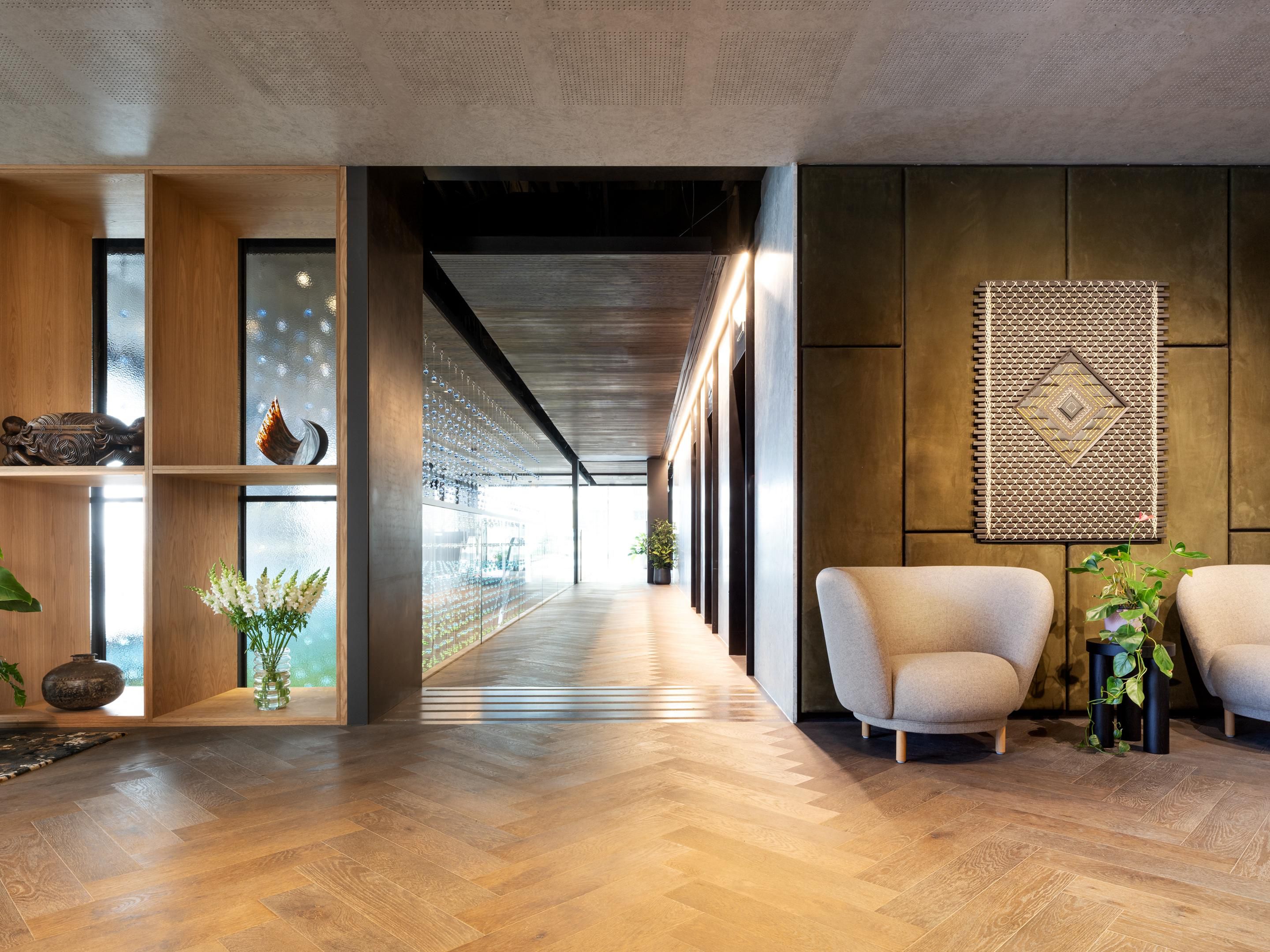 Our Hotel Lobby welcomes you to Tāmaki Makaurau