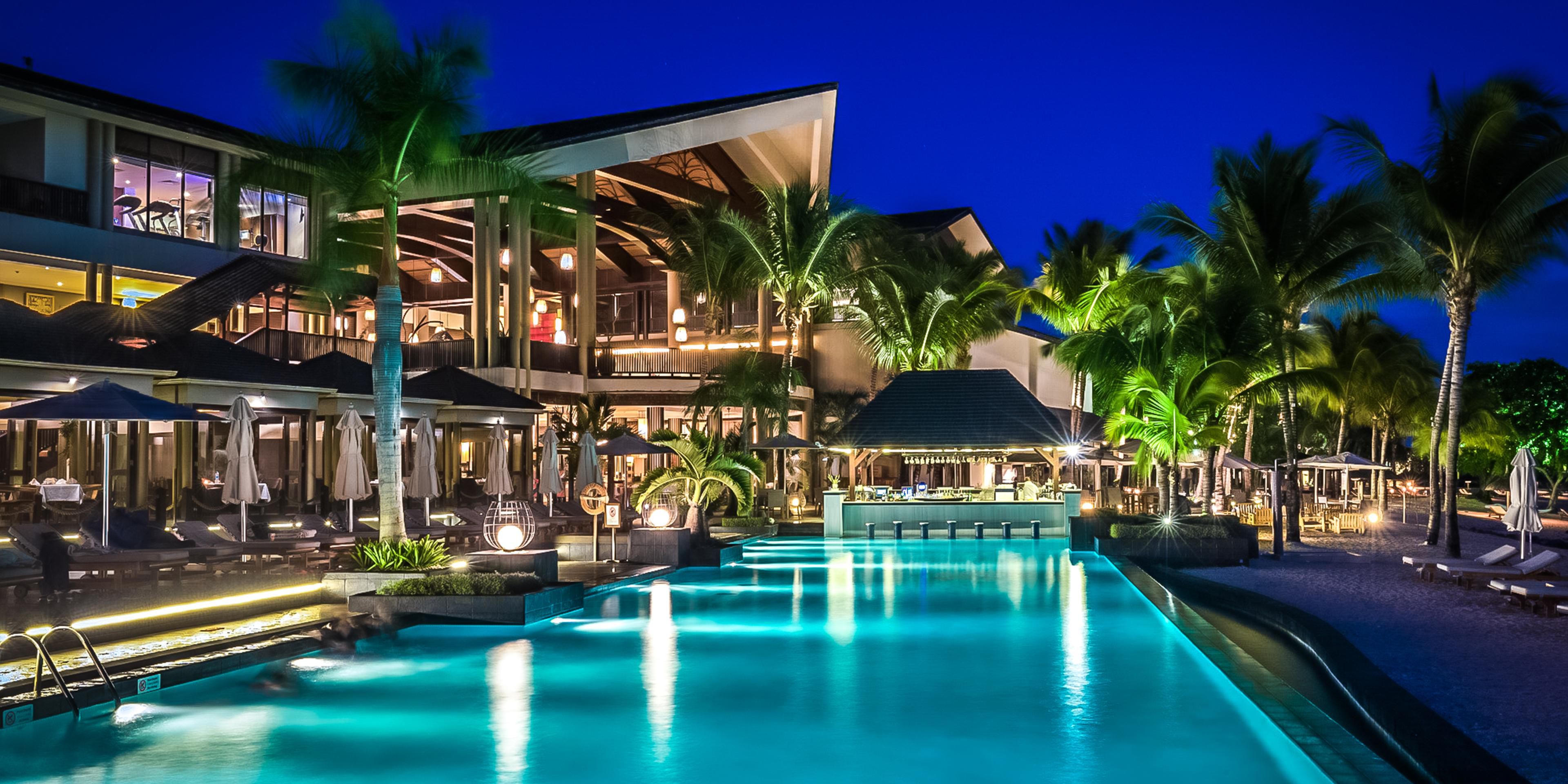 210 ocean facing rooms along with 4 themed restaurants and 2 bars suitable for couples, families and corporate. Equipped with state-of-the-art facilities, we have the largest conference space on island and a private island in the middle of the turquoise lagoon for weddings.