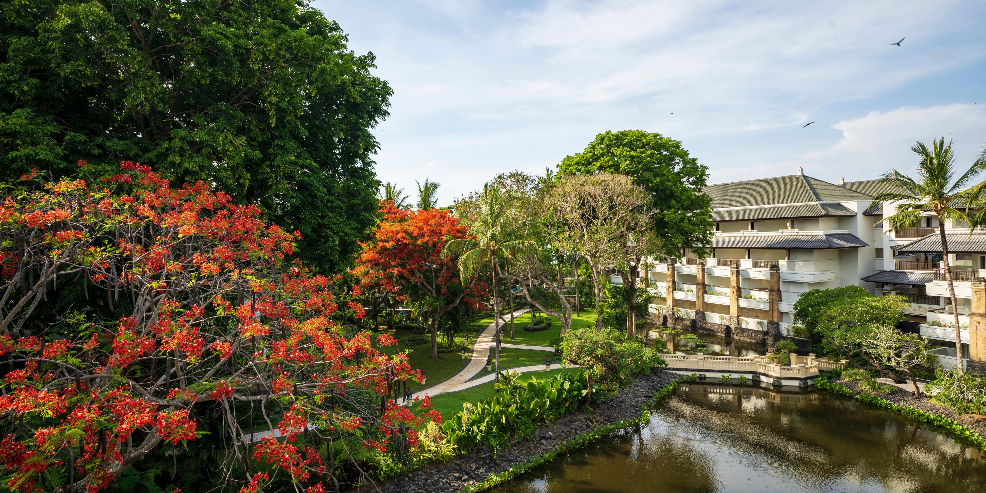 Wander among palm and teak trees, frangipani flowers, and Japanese-style Bonsai gardens, replete with lotus ponds. Dip into one of our six stunning swimming pools. Or, walk the seemingly endless stretch of white sand beach overlooking the crystalline waters of Jimbaran Bay. 