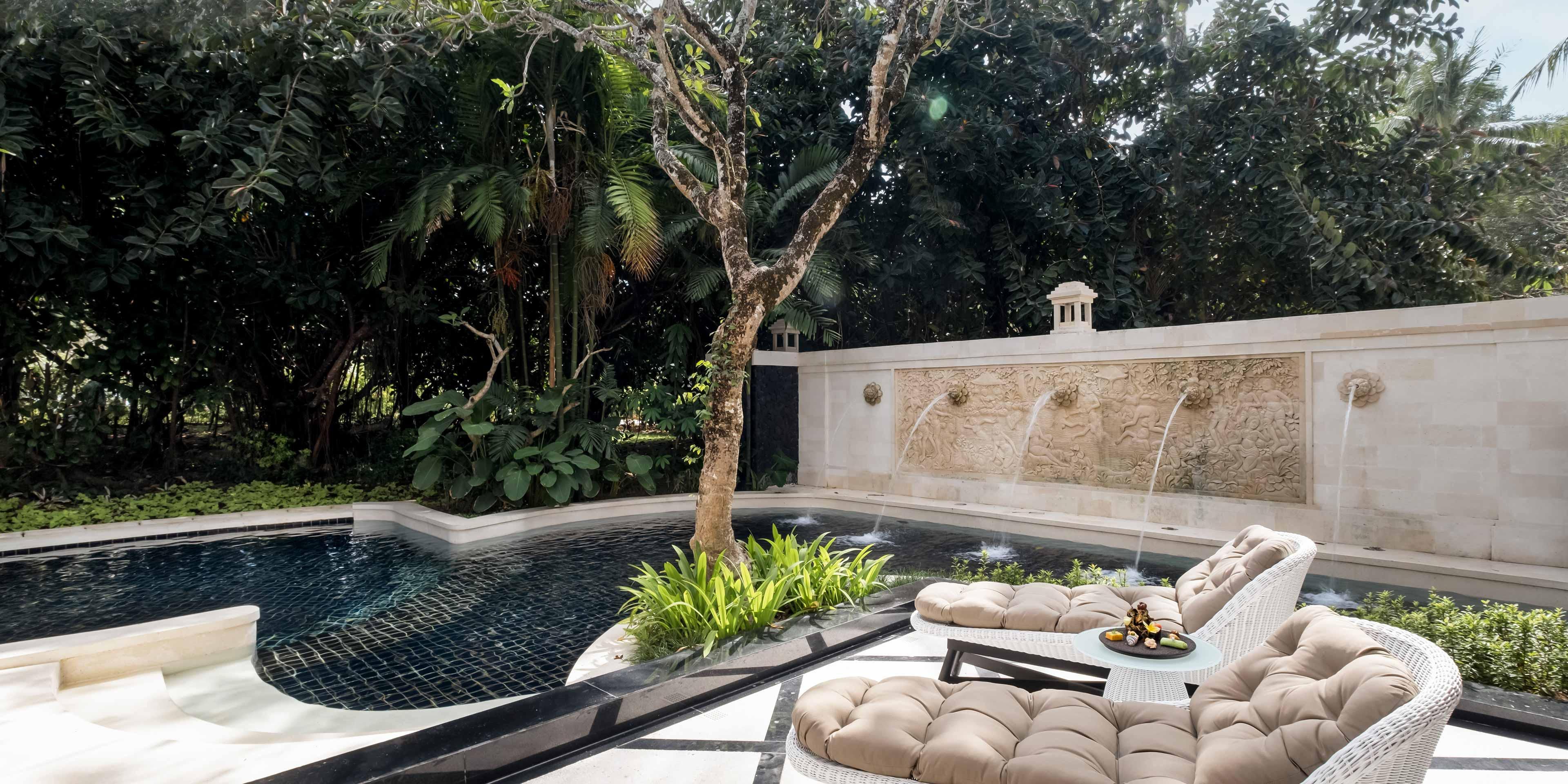 Private pool