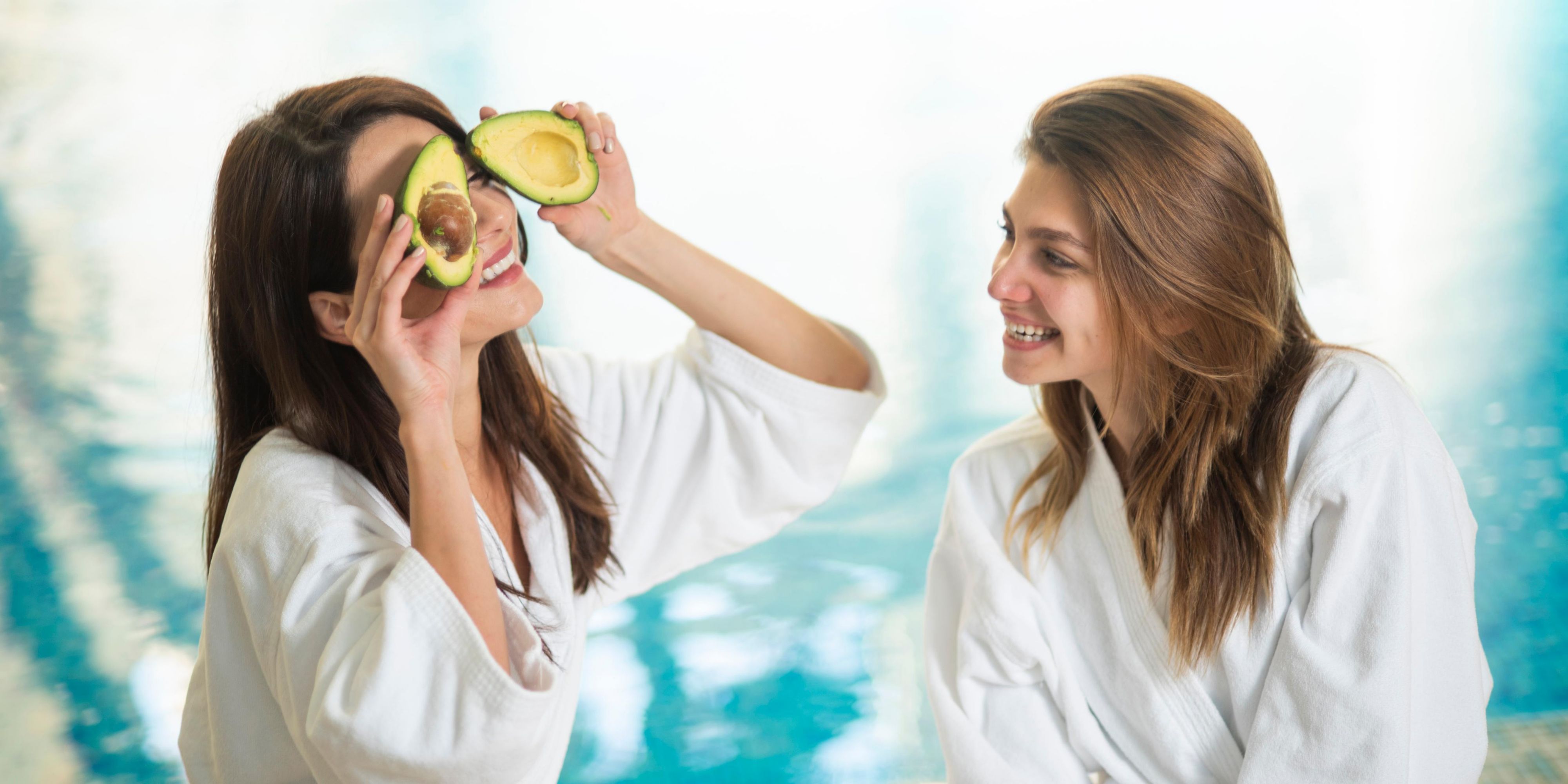 Step into a world of wellness in our 3,000 square metres of spa facilities, where you can choose from a menu of treatments designed to relax or rejuvenate, as well as a Fitness Centre, sauna, steam, Jacuzzi, indoor and outdoor pool.