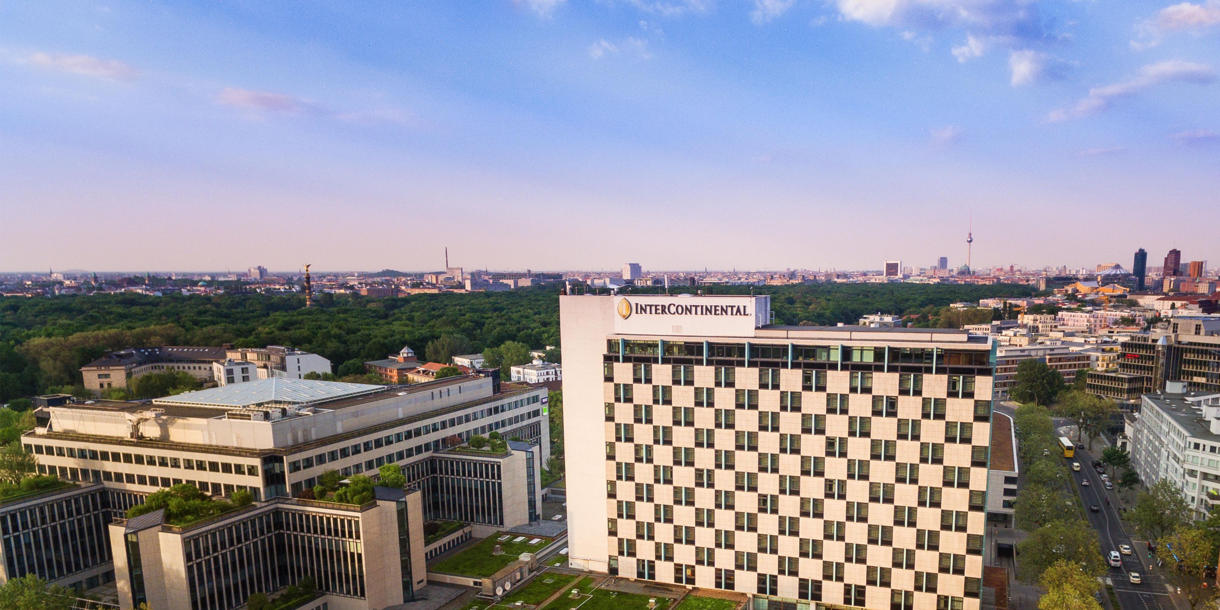 InterContinental Berlin was awarded the Green Key certificate, which demonstrates the establishment’s efforts to develop an environmentally friendly, sustainable, and responsible business and its responsibility to its surroundings and society.