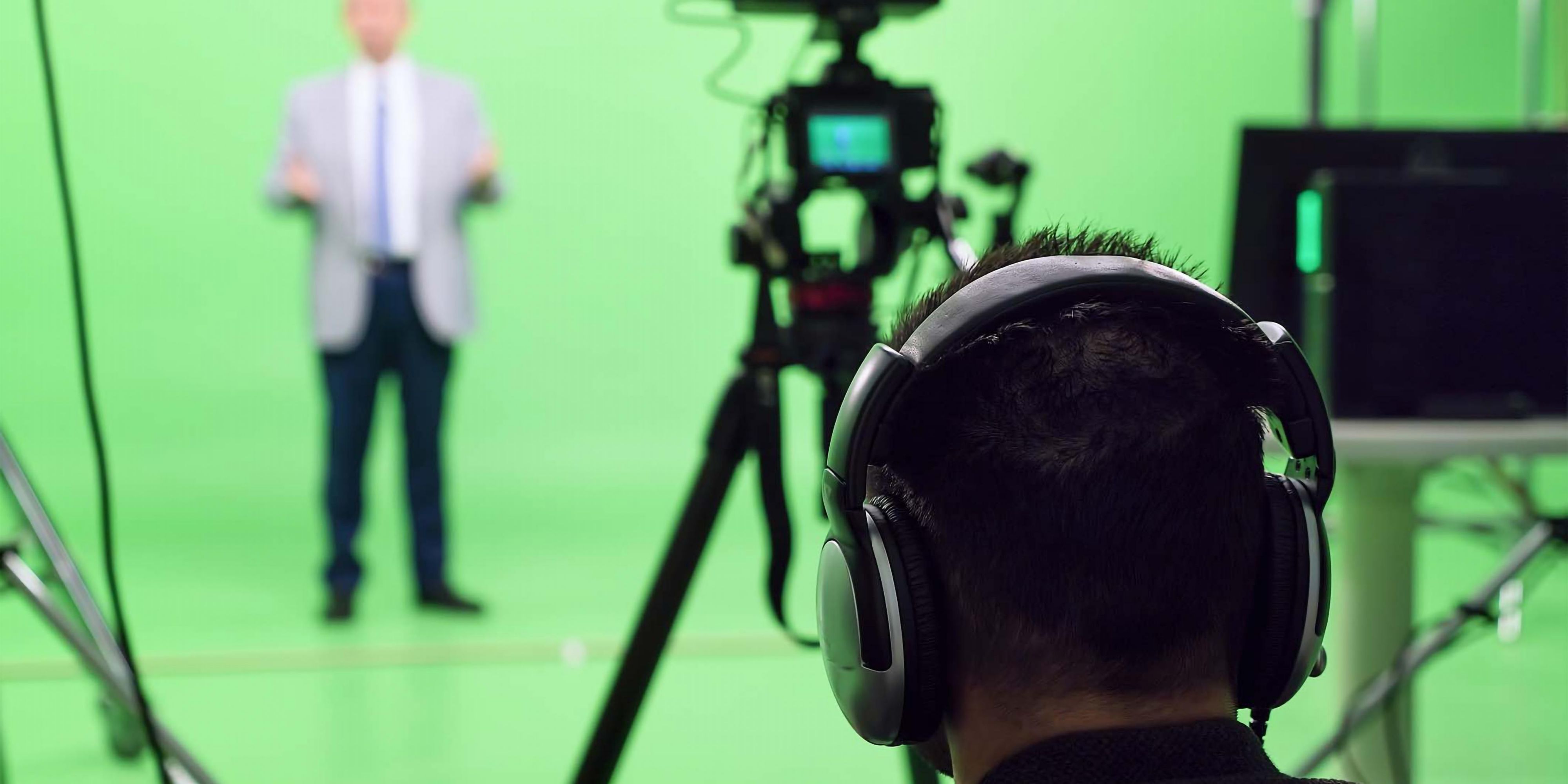 With our expert solution, you have the tools, technology, and team at your disposal to virtually connect people around the world.