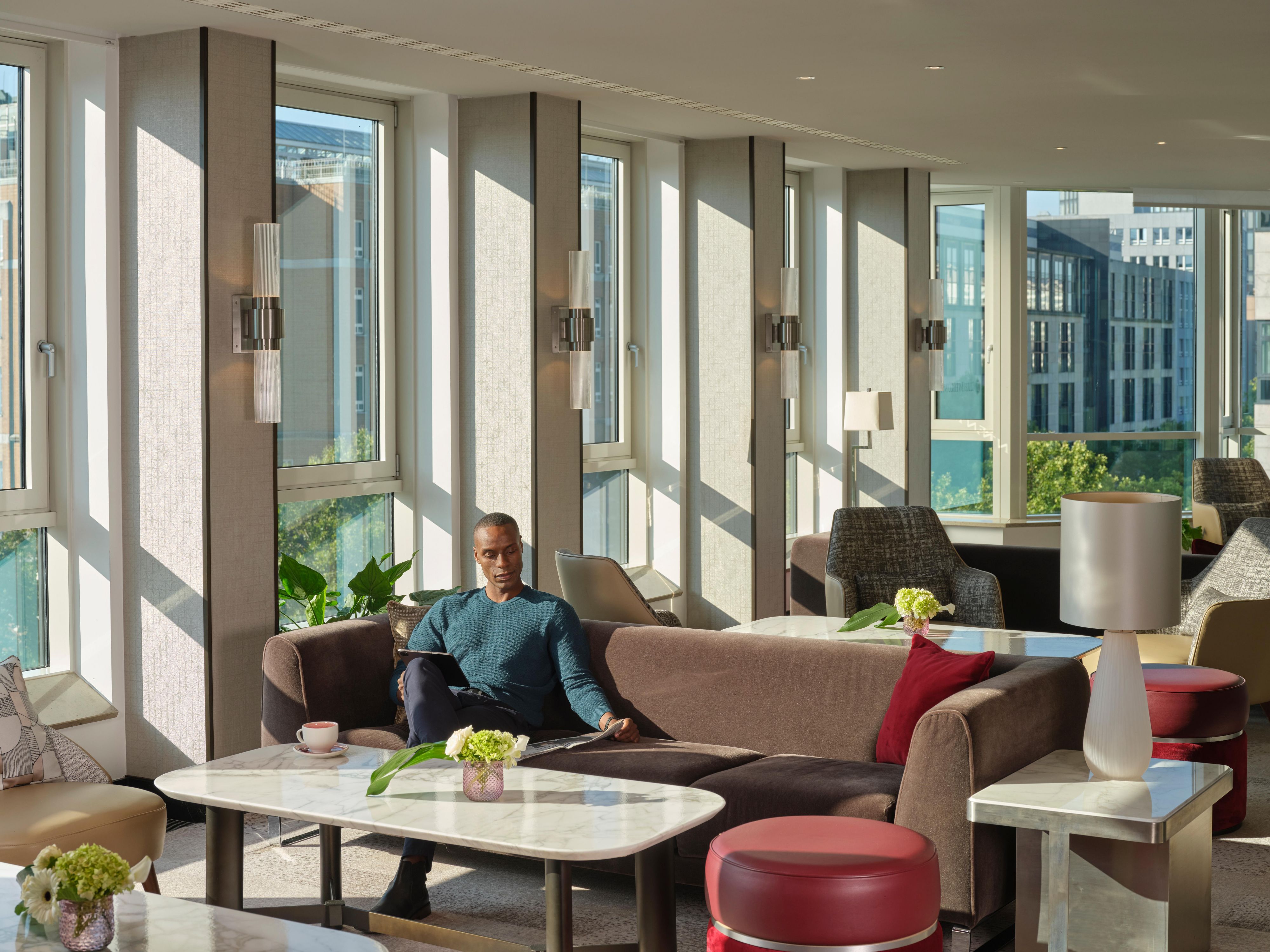 Unwinding in style at our exclusive club lounge