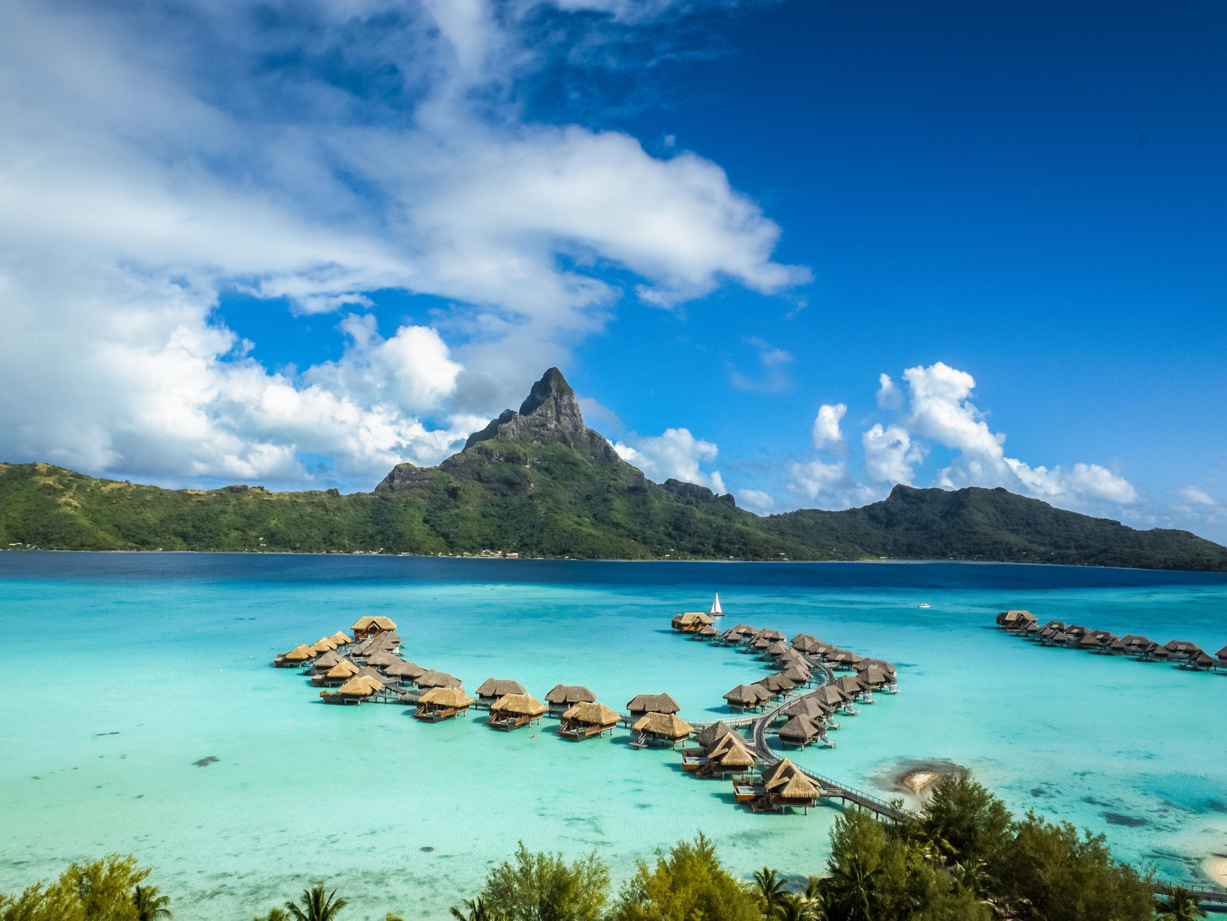 bora bora hotel au bord de la mer