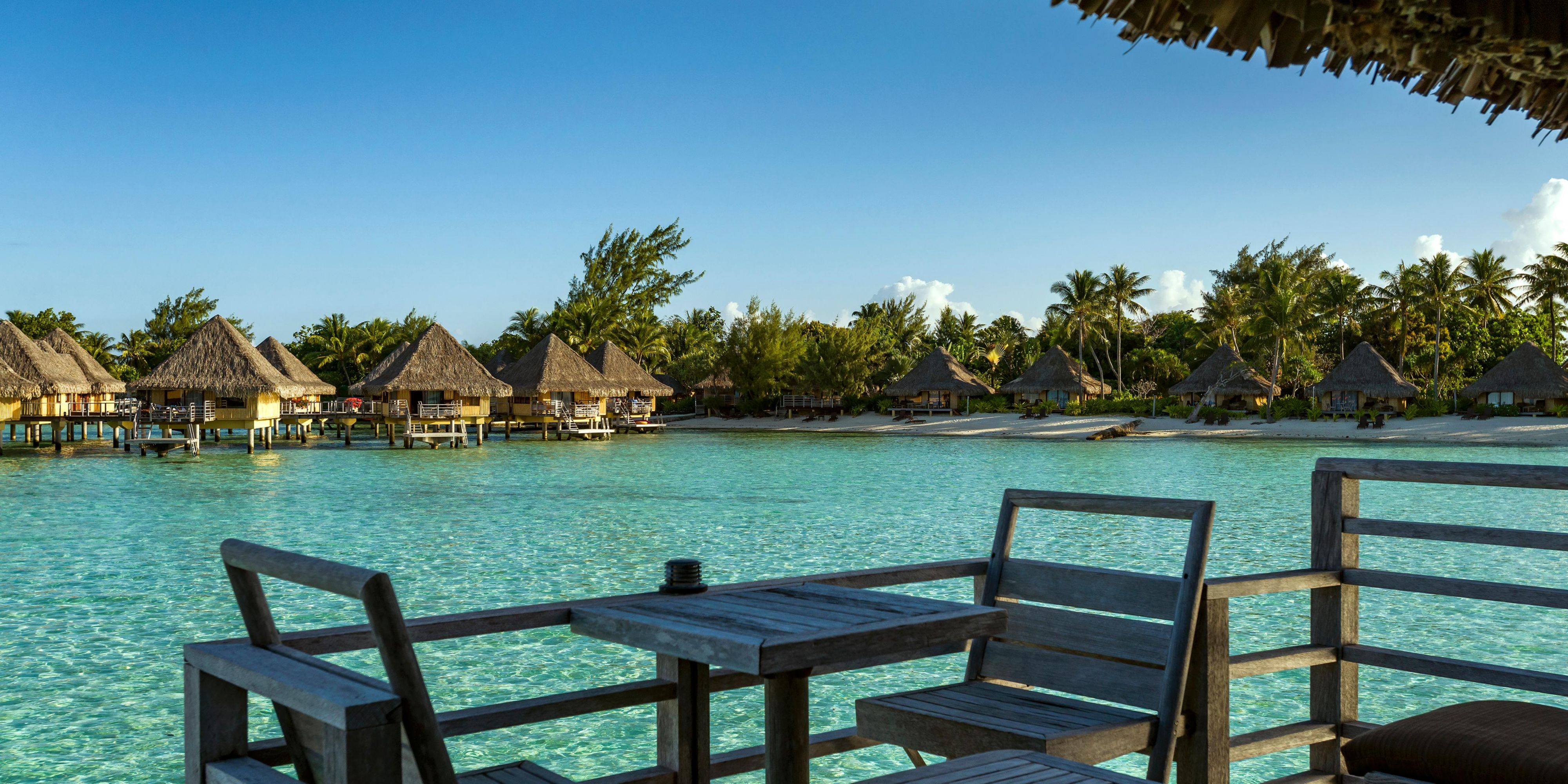 Junior Suite Lagoon Overwater Bungalow