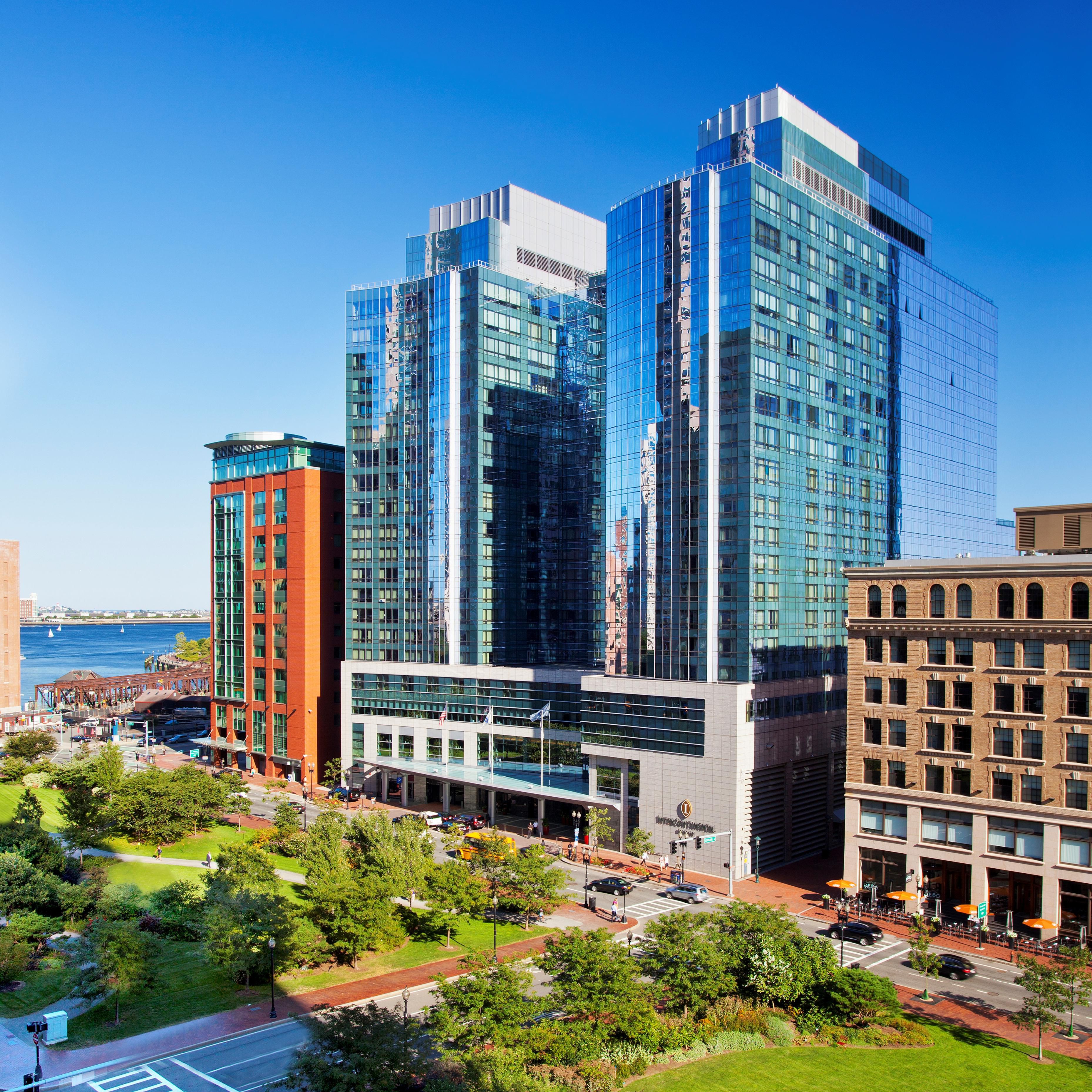 Waterfront Hotel in the Heart of Historic Downtown Boston