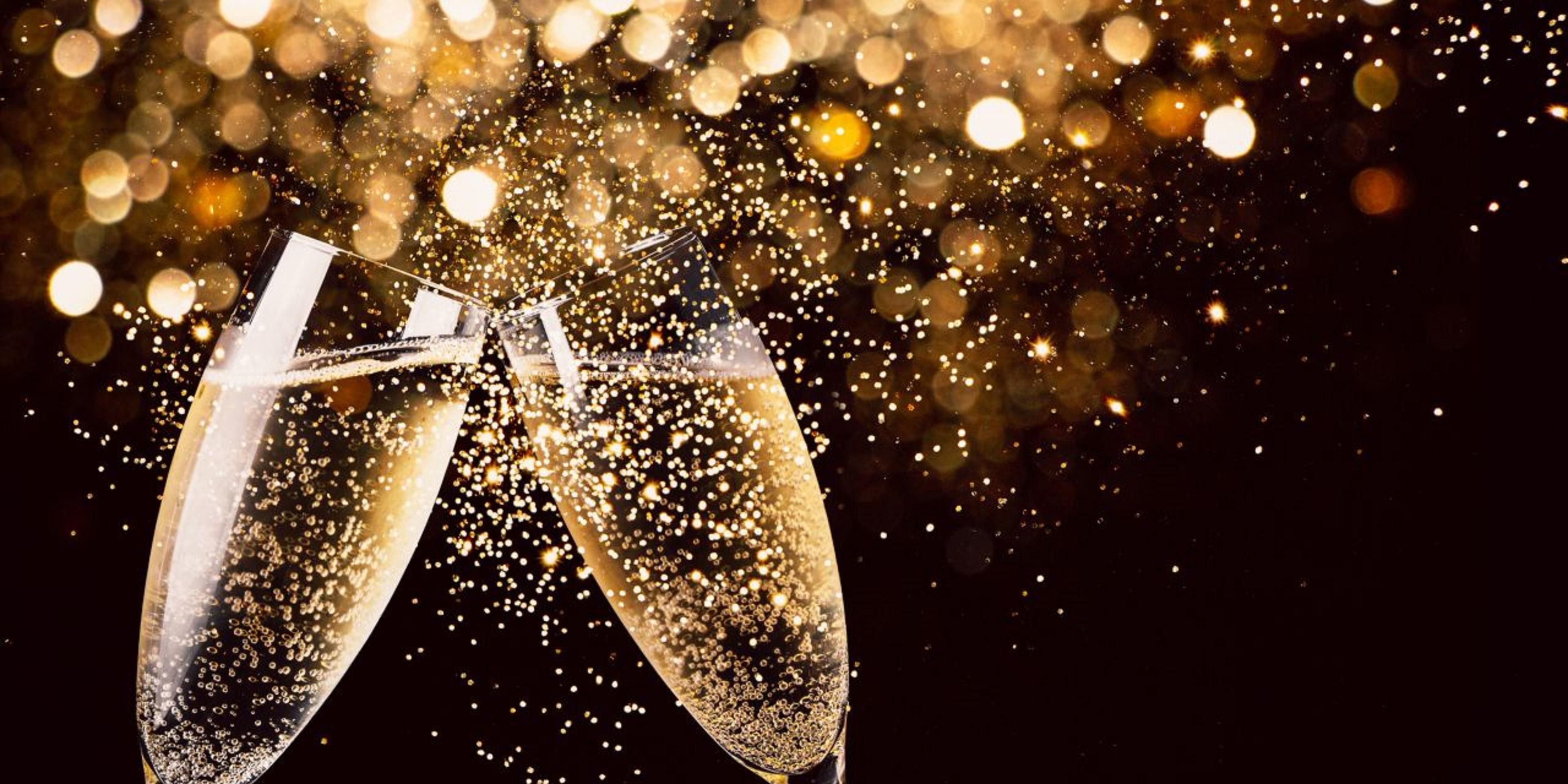 Every extraordinary occasion deserves refined vision, impeccable taste, and flawless execution. At InterContinental Boston, stunning venues, artfully crafted cuisine, and exceptional service ensure your event is unforgettable—elevated in every detail and cherished by every guest.