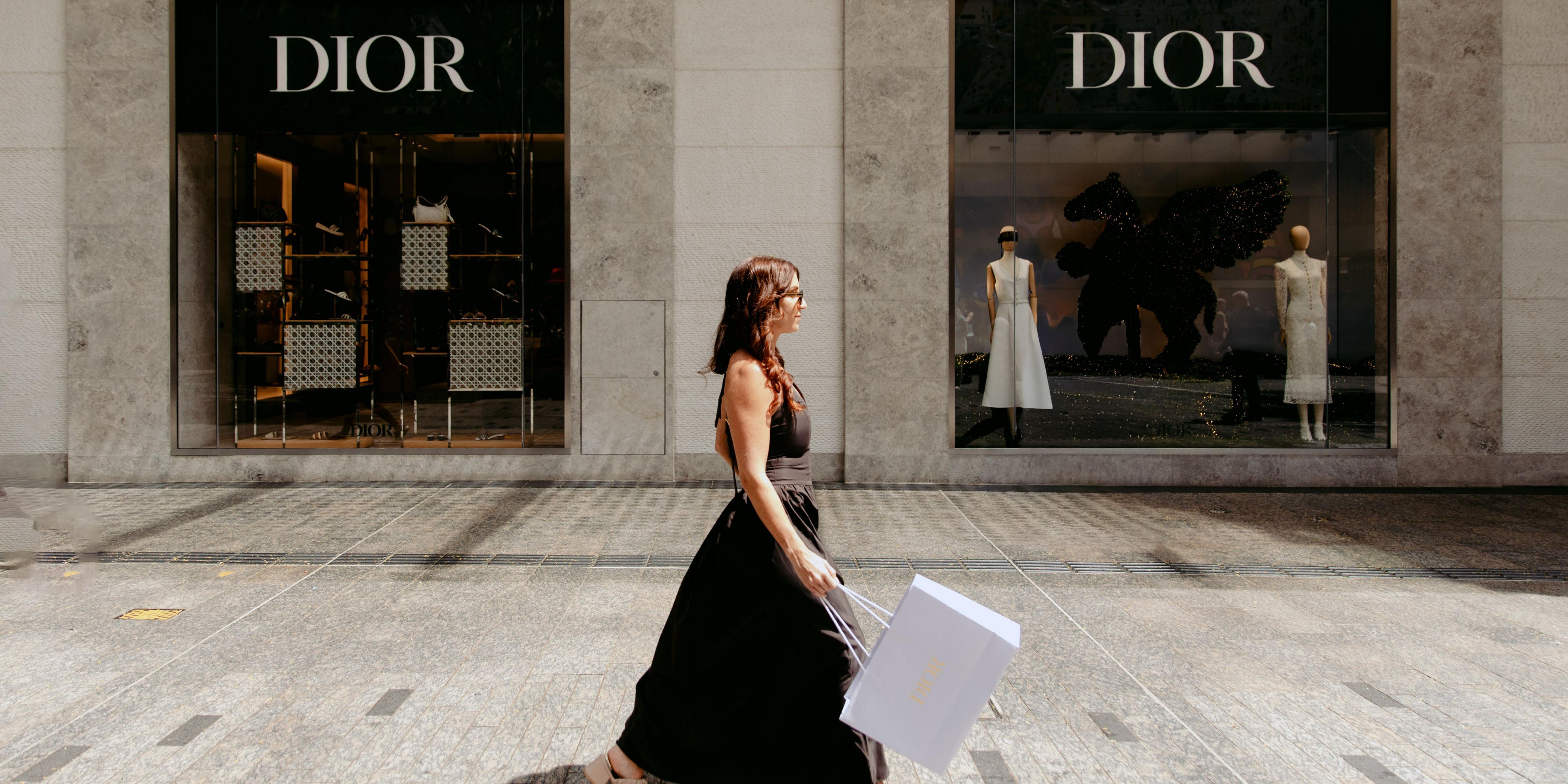 Explore Queen Street Luxury Shopping in Brisbane