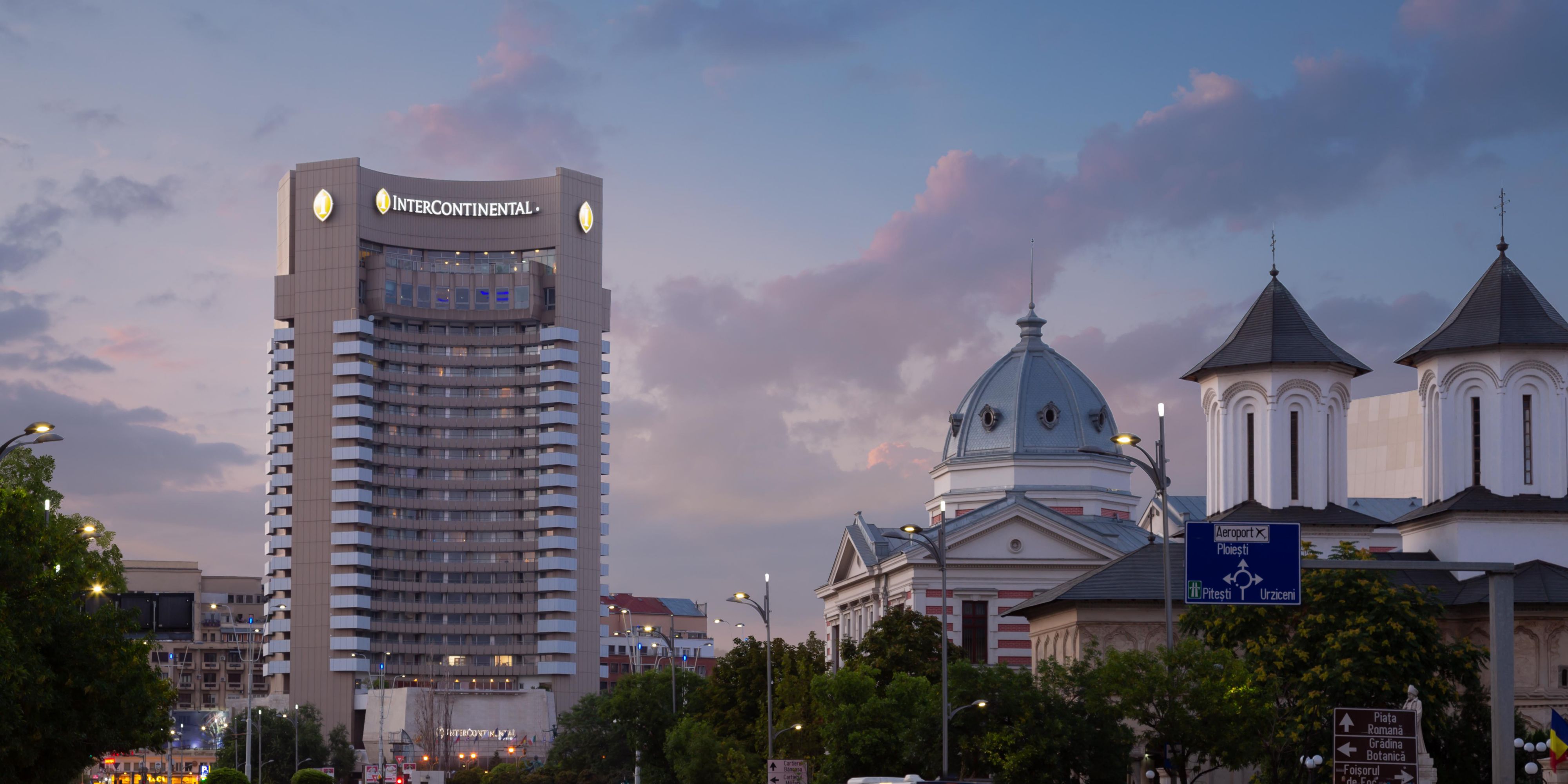 5 Star Hotels Bucharest InterContinental Bucharest   Intercontinental Bucharest 6228518314 2x1