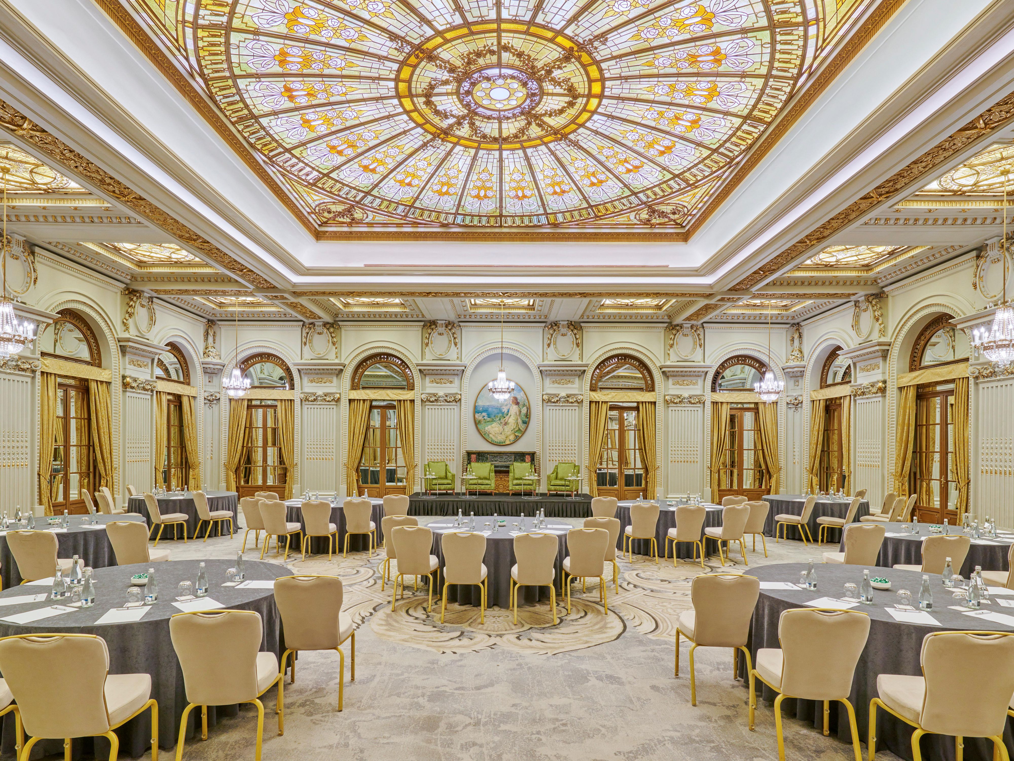 Le Diplomate Ballroom