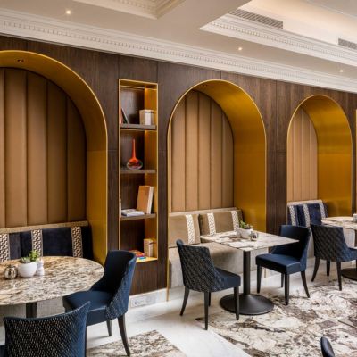 Café Athénée - Elegant Interior with a Touch of Classic Charm