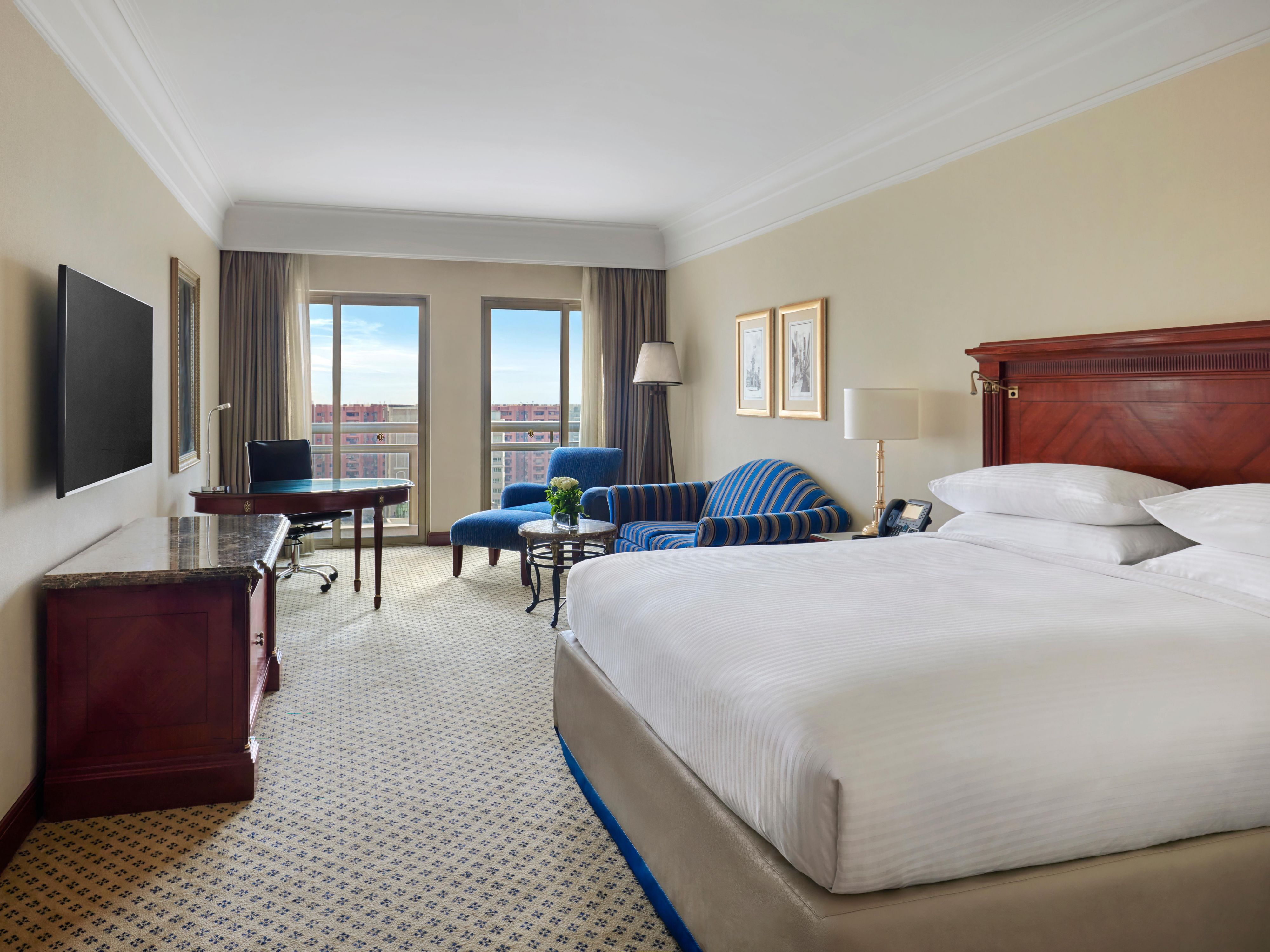 King Premium Room – Spacious comfort with a luxurious touch