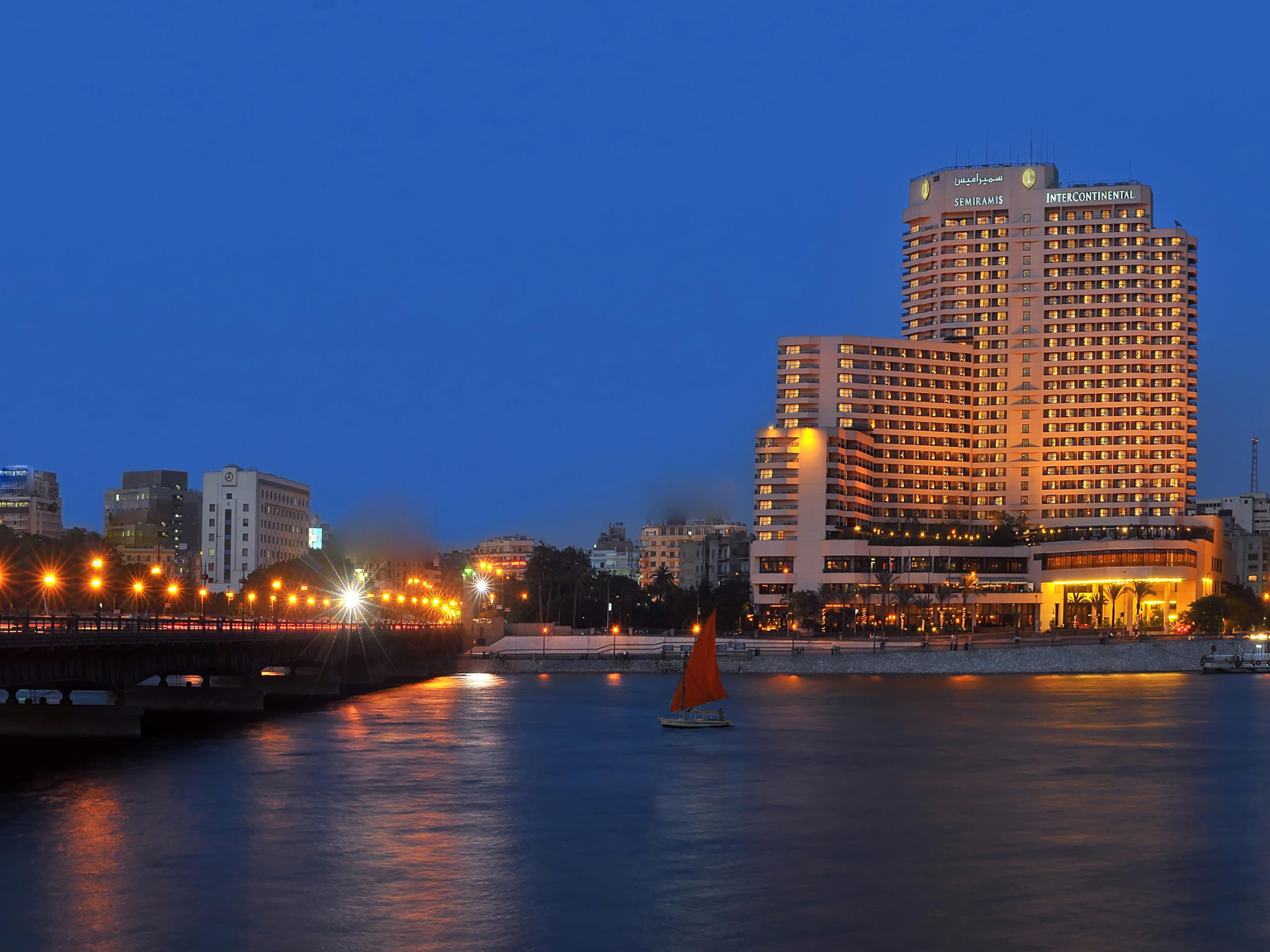 ابحث عن فنادق Cairo أفضل فنادق 5 في Cairo Egypt من Ihg