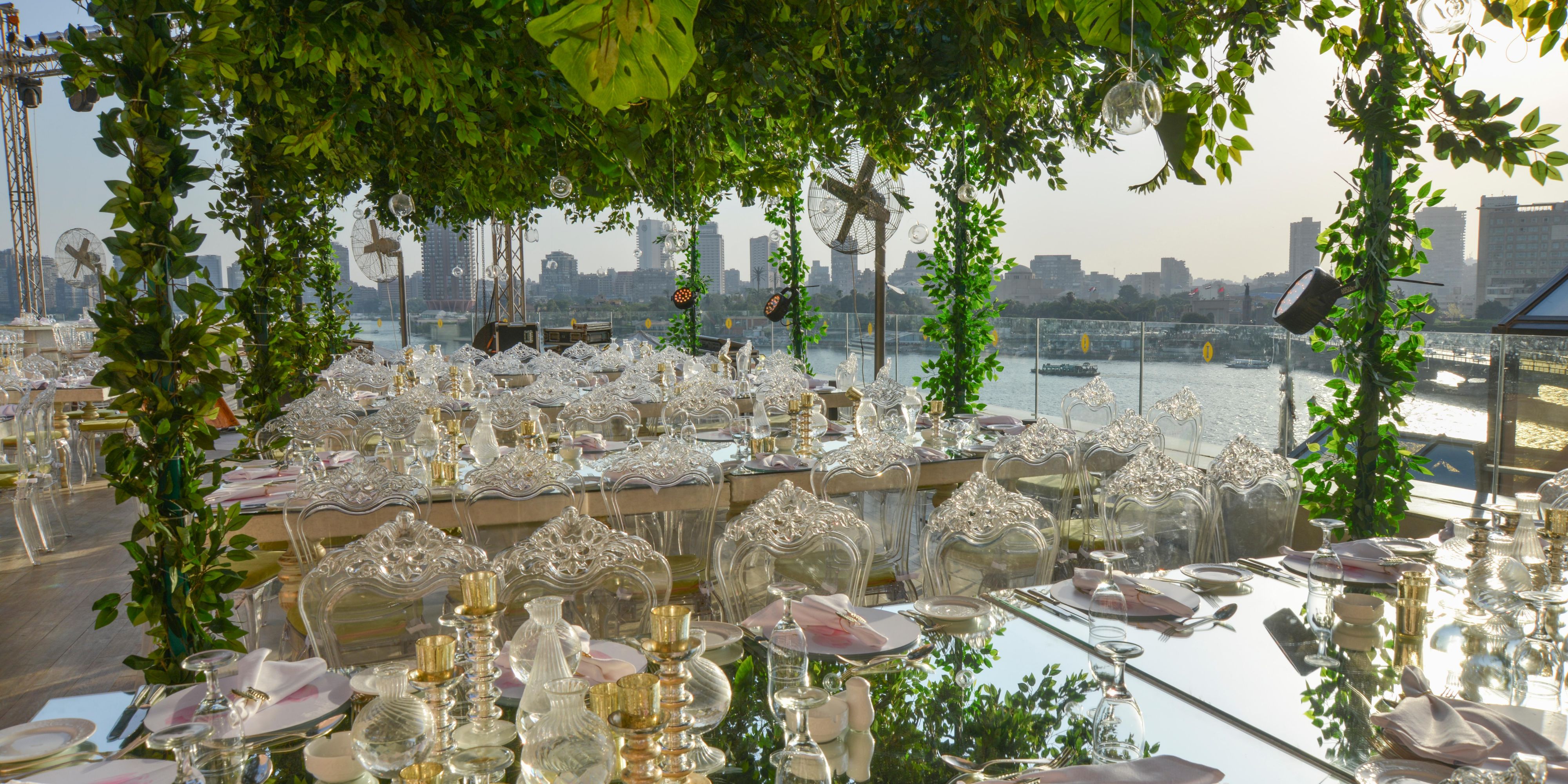 At Semiramis InterContinental Cairo, we draw on the heritage of the region by offering a number of entrancing wedding venues. The splendid setting of the new Cleopatra can host up to 1,200 guests for the grandest of occasions whilst Teeba, Nile Terrace and Pool Terrace offer stunning Nile views. Let our experienced team help plan your perfect day.