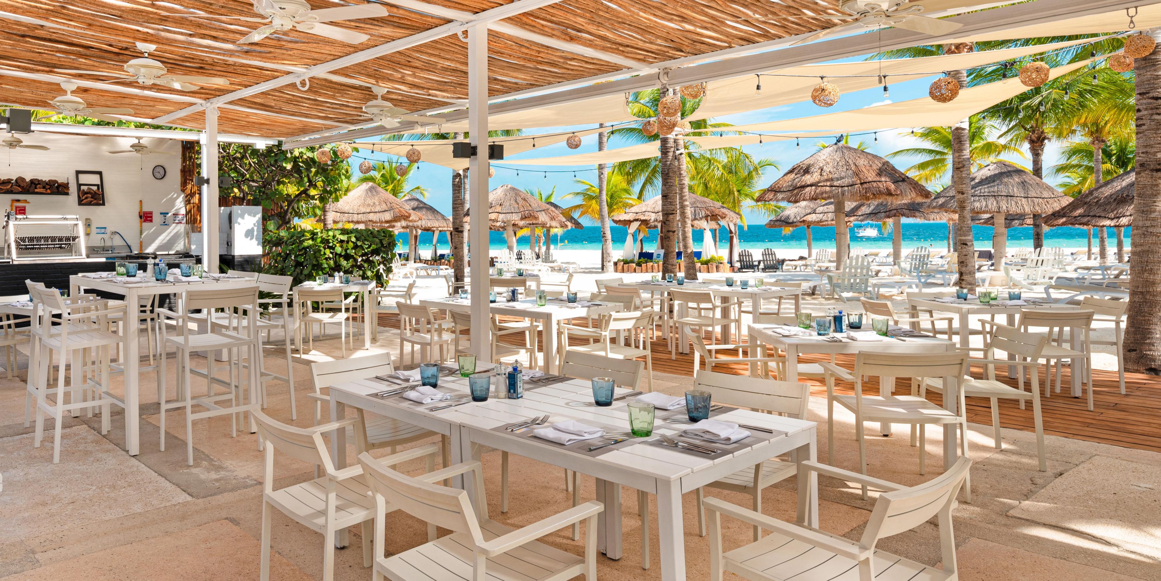 Visit any of our three restaurant venues and go on our culinary journey of fine cuisine. Experience Le Cap which offers Mediterranean dishes including the best fried octopus ceviche. Come to Cancun and enjoy a great dinner on the beach!