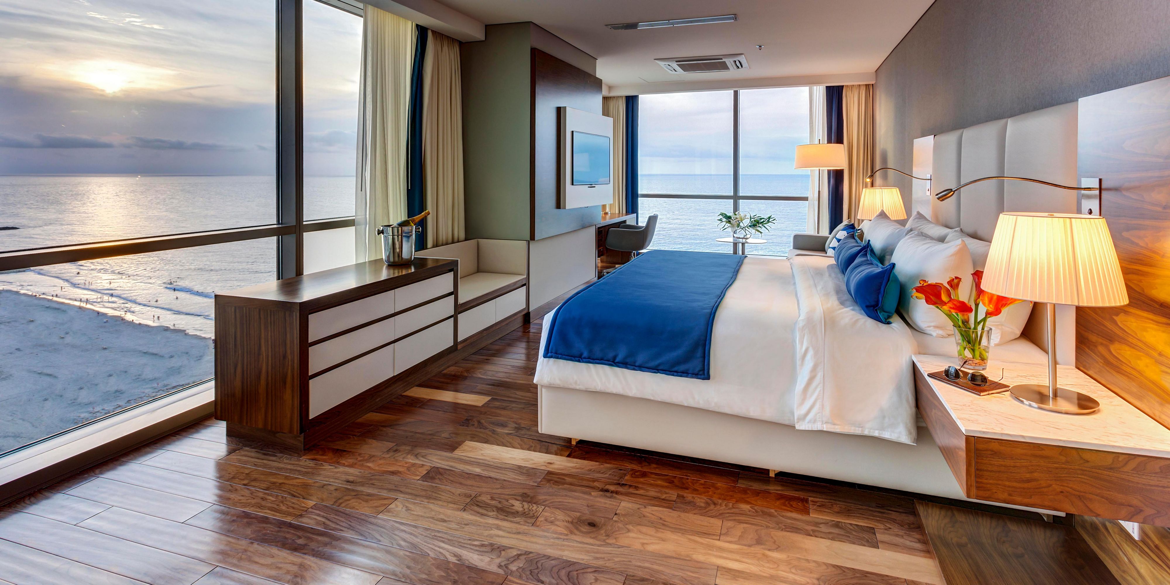 Indulge in gorgeous waterfront Bocagrande views from the room.