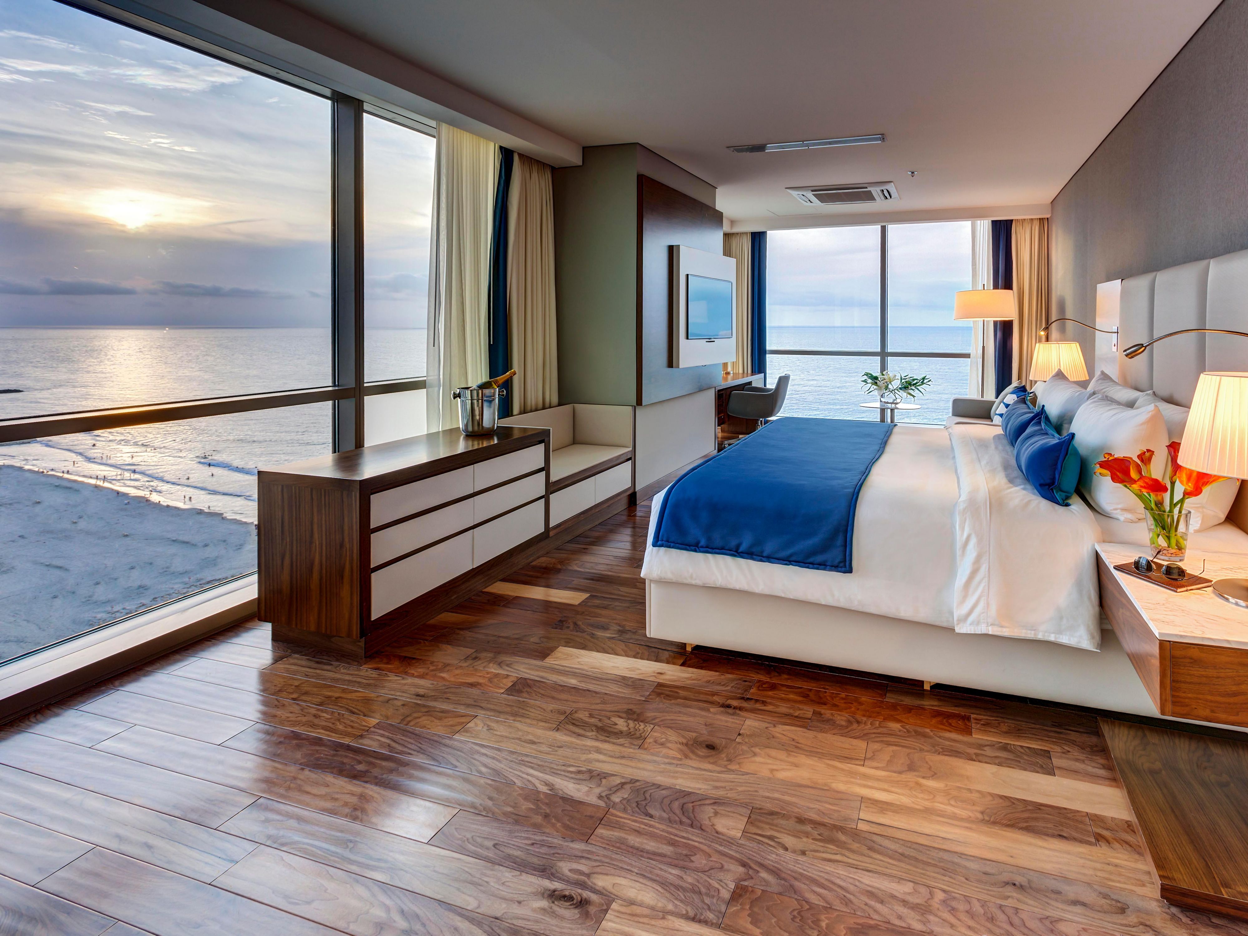 Indulge in gorgeous waterfront Bocagrande views from the room.