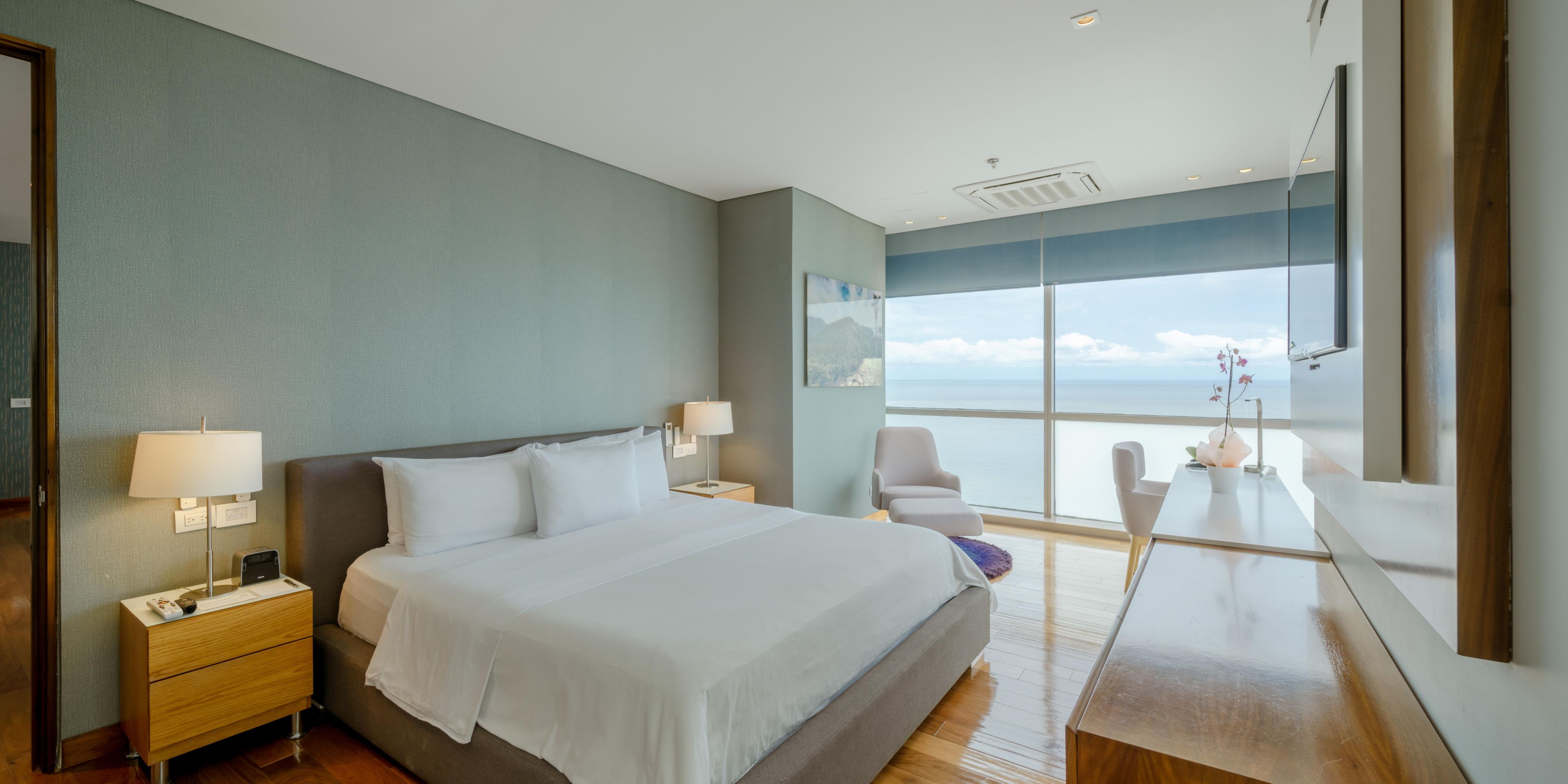 Room Feature